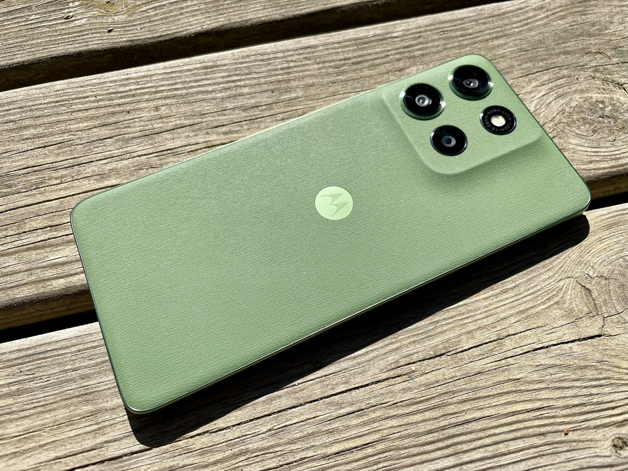 Motorola Moto G56 vs. Moto G55 w pojedynku średniaków: Wszystkie różnice w szczegółach