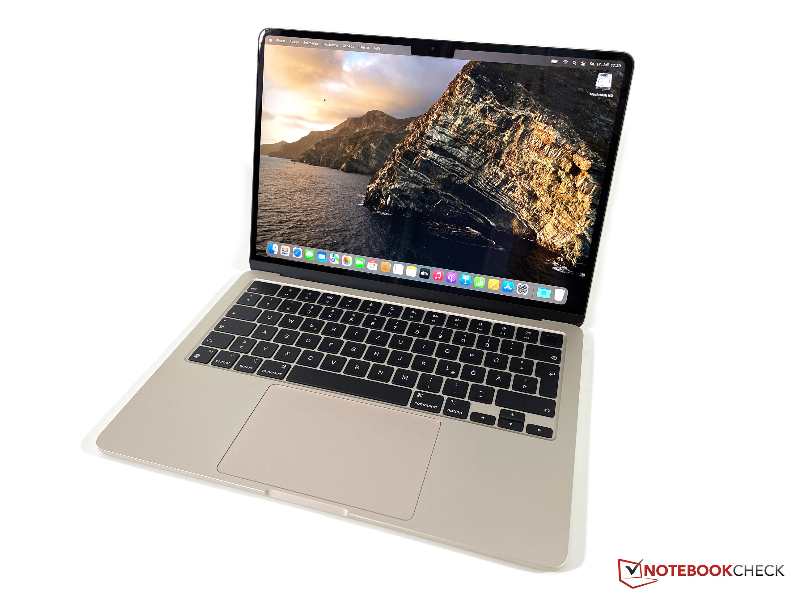 15-calowy MacBook Air na dobrej drodze do premiery w 2023 roku