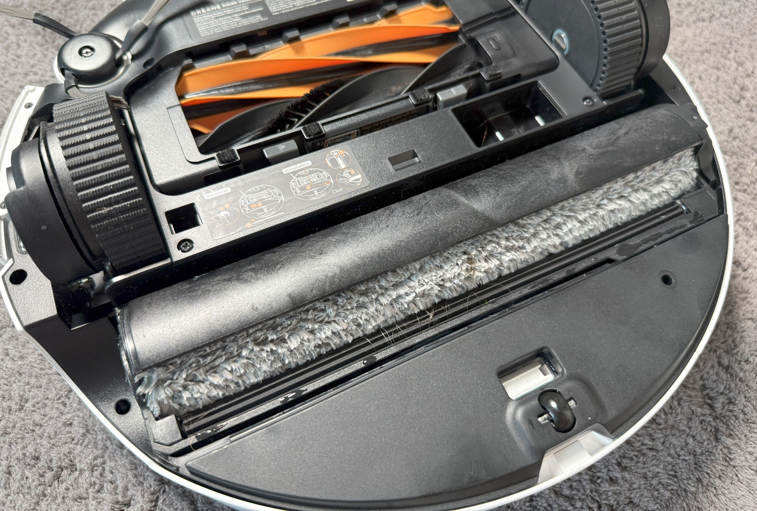 Pokrywa zamknięta, rolka mopa zniknęła: Dreame Aqua10 Ultra Roller - recenzja