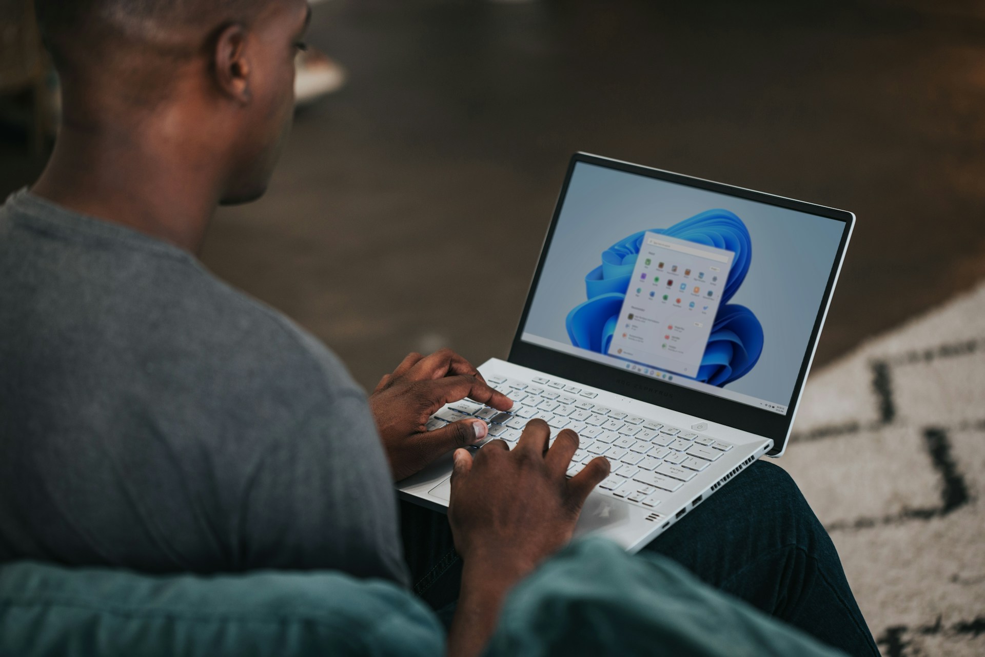 Jak zresetować wszystkie ustawienia sieciowe w systemie Windows 11 (Źródło obrazu: Unsplash)