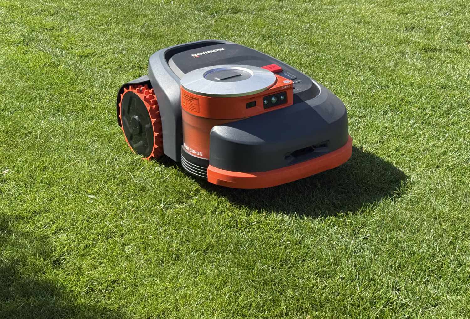 LiDAR zamiast RTK: recenzja robota koszącego Navimow H2