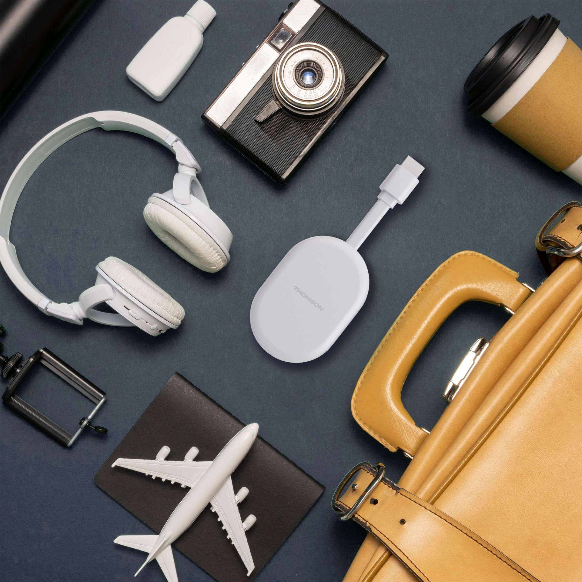 Nowy odtwarzacz multimedialny Thomson Go Cast 150 z Google TV zamienia każdy monitor w inteligentny telewizor