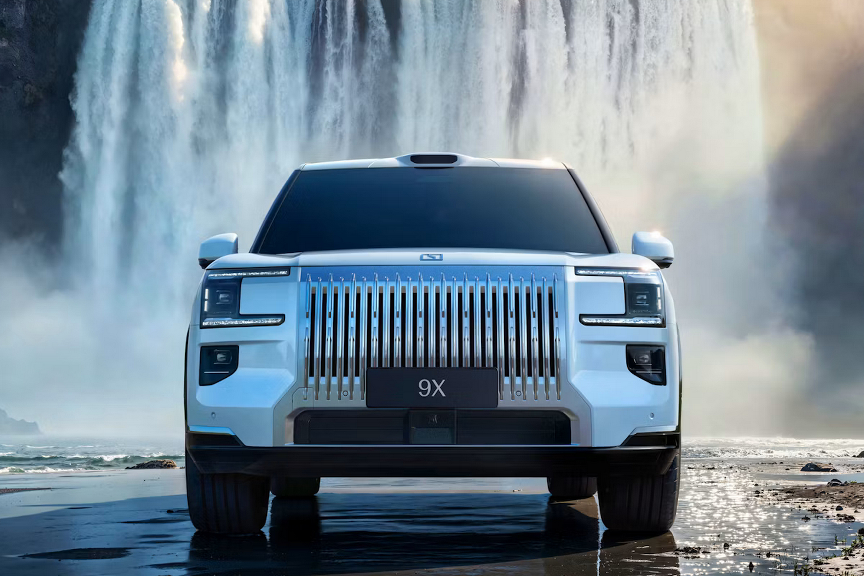 Premiera luksusowego hybrydowego SUV-a o mocy 885 hp, wyposażonego w chipset Nvidia i umożliwiającego ładowanie w 9,5 minuty