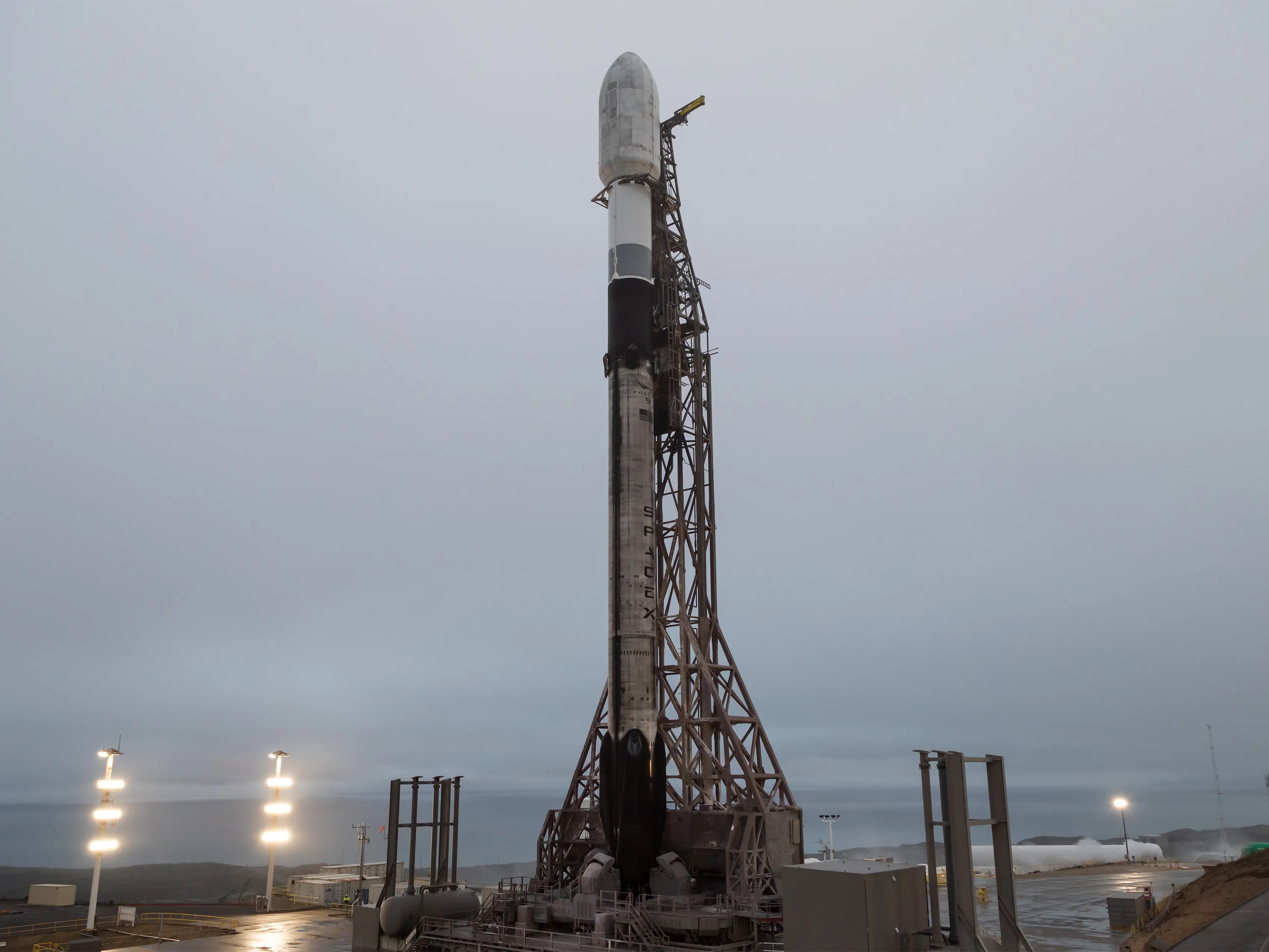 NASA wystrzeliła na orbitę 5 satelitów wyposażonych w nowe technologie dzięki rakiety SpaceX Falcon 9