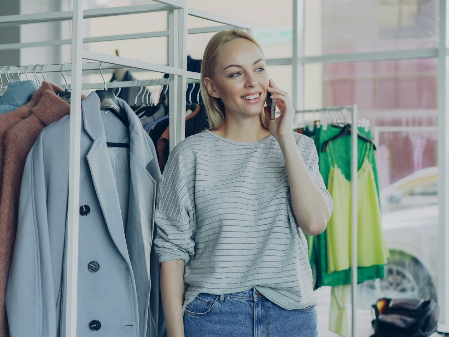 Inteligentne tkaniny mogą działać jako monitory zdrowia i banki energii do noszenia na sobie