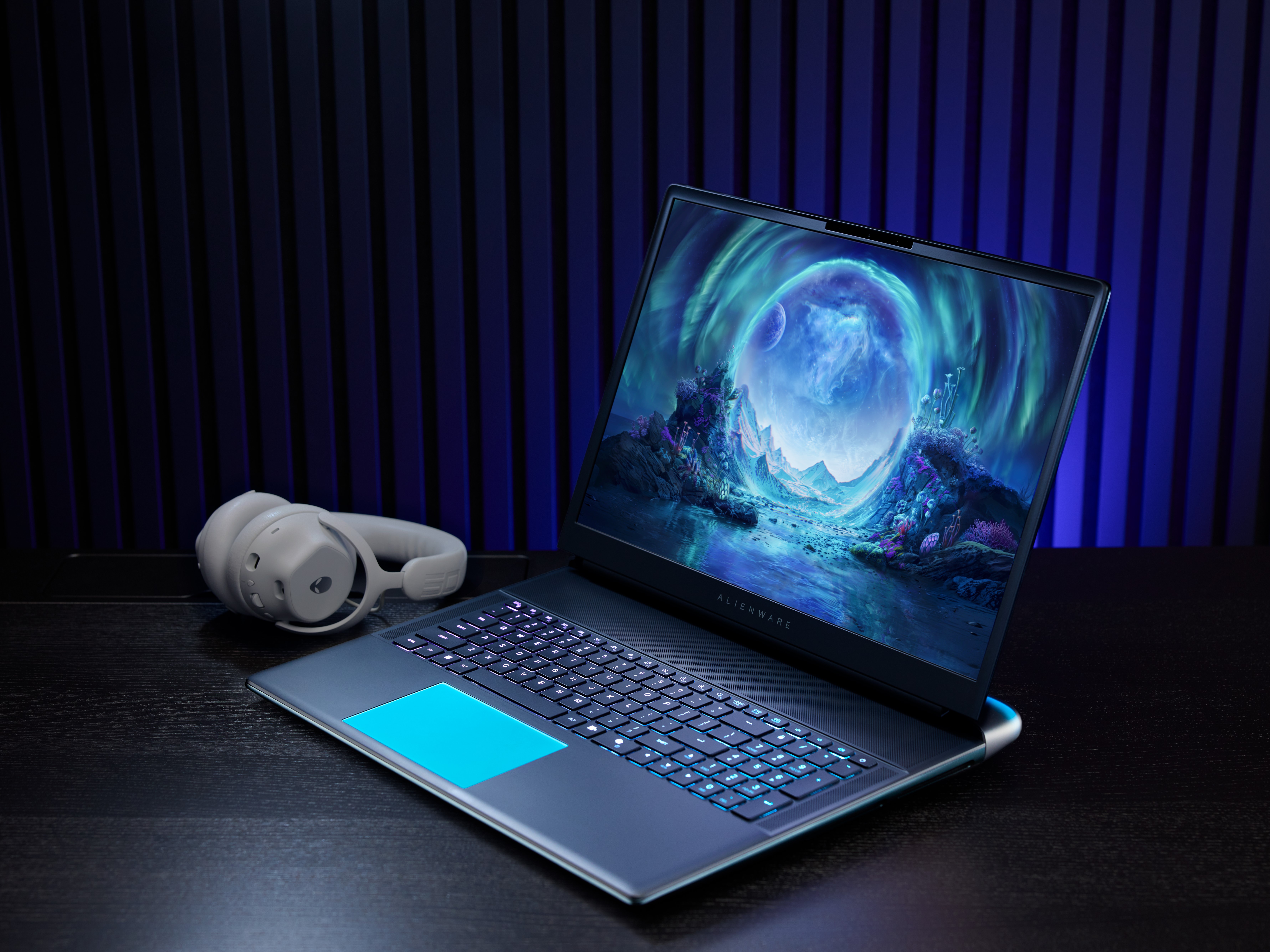 Monstrualny laptop do gier Alienware 18 Area-51 staje się potężniejszy dzięki nowemu Intel Arrow Lake-HX Refresh