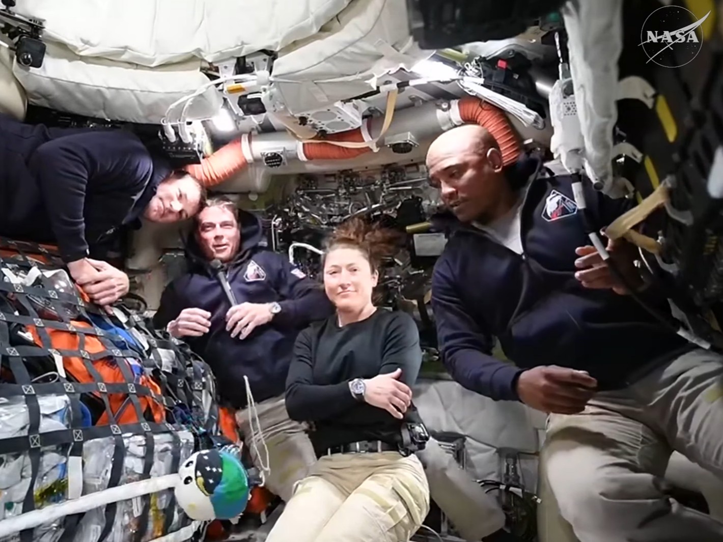 NASA polega na sprzęcie Microsoft - i walczy z Outlookiem w kosmosie