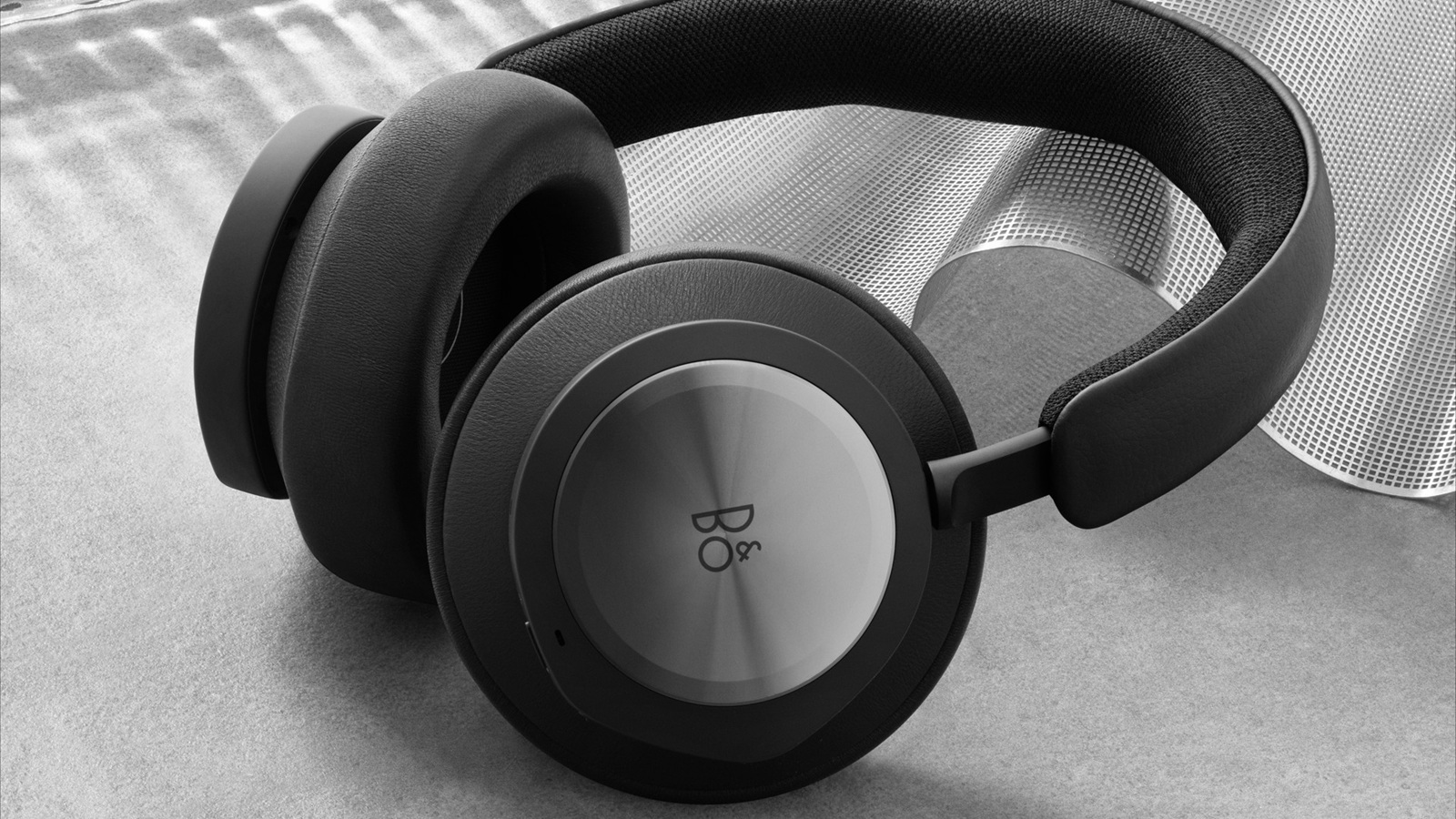 Długoterminowa recenzja Beoplay Portal Xbox: Dźwięk premium ograniczony przez problemy z połączeniem
