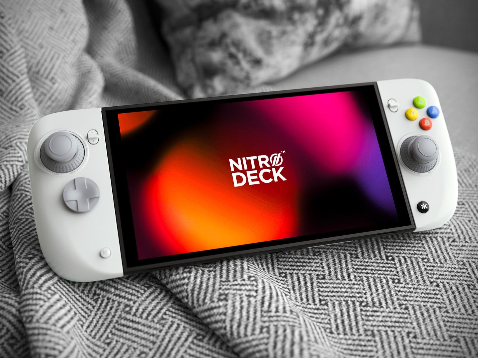 Nitro Deck 2 firmy CRKD na konsolę Switch 2 w końcu zyskał datę premiery kilka miesięcy po wprowadzeniu na rynek