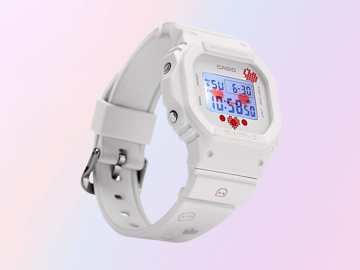 Premiera nowego cyfrowego zegarka Casio z kwadratowym wyświetlaczem