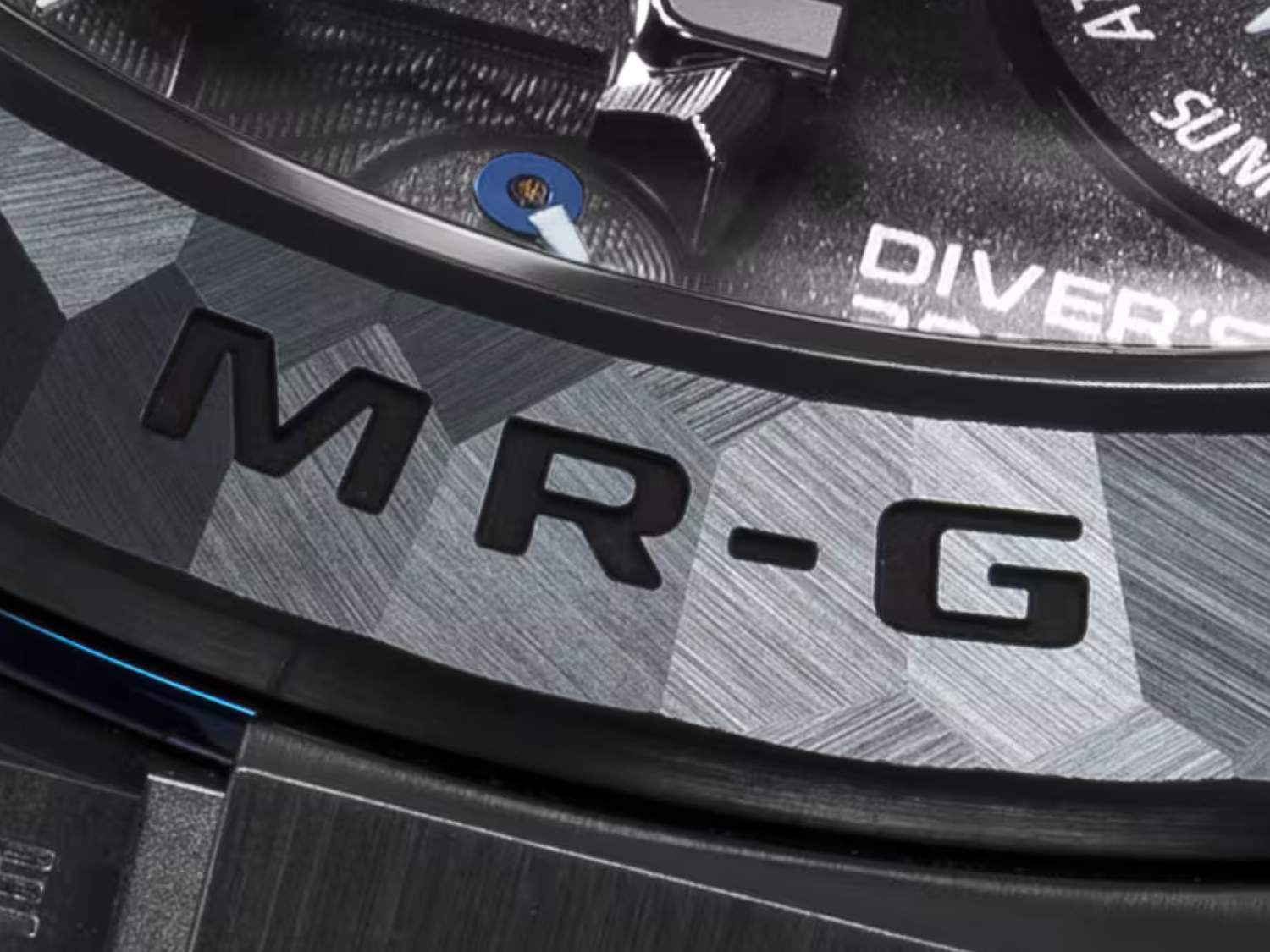 Nowy model MR-G firmy Casio z kopertą z szafiru ma być podobno najdroższym i najrzadszym modelem G-Shock w historii