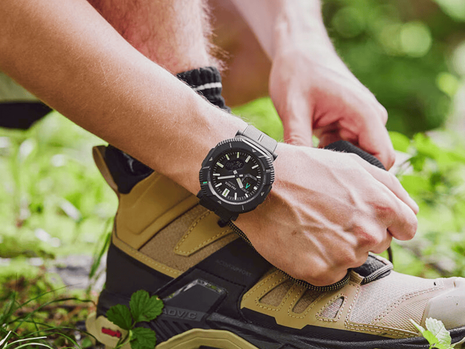 Zaprezentowano nowy model Casio Pro Trek z ciekawym wzorem paska, technologią Tough Solar oraz łącznością Bluetooth