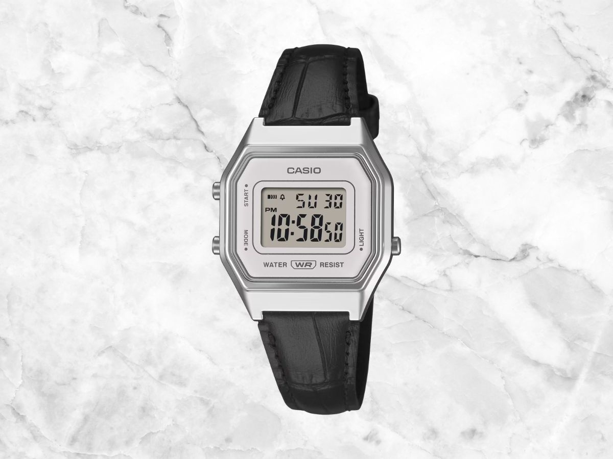 Casio wypuszcza w USA nowy zegarek cyfrowy ze skórzanym paskiem