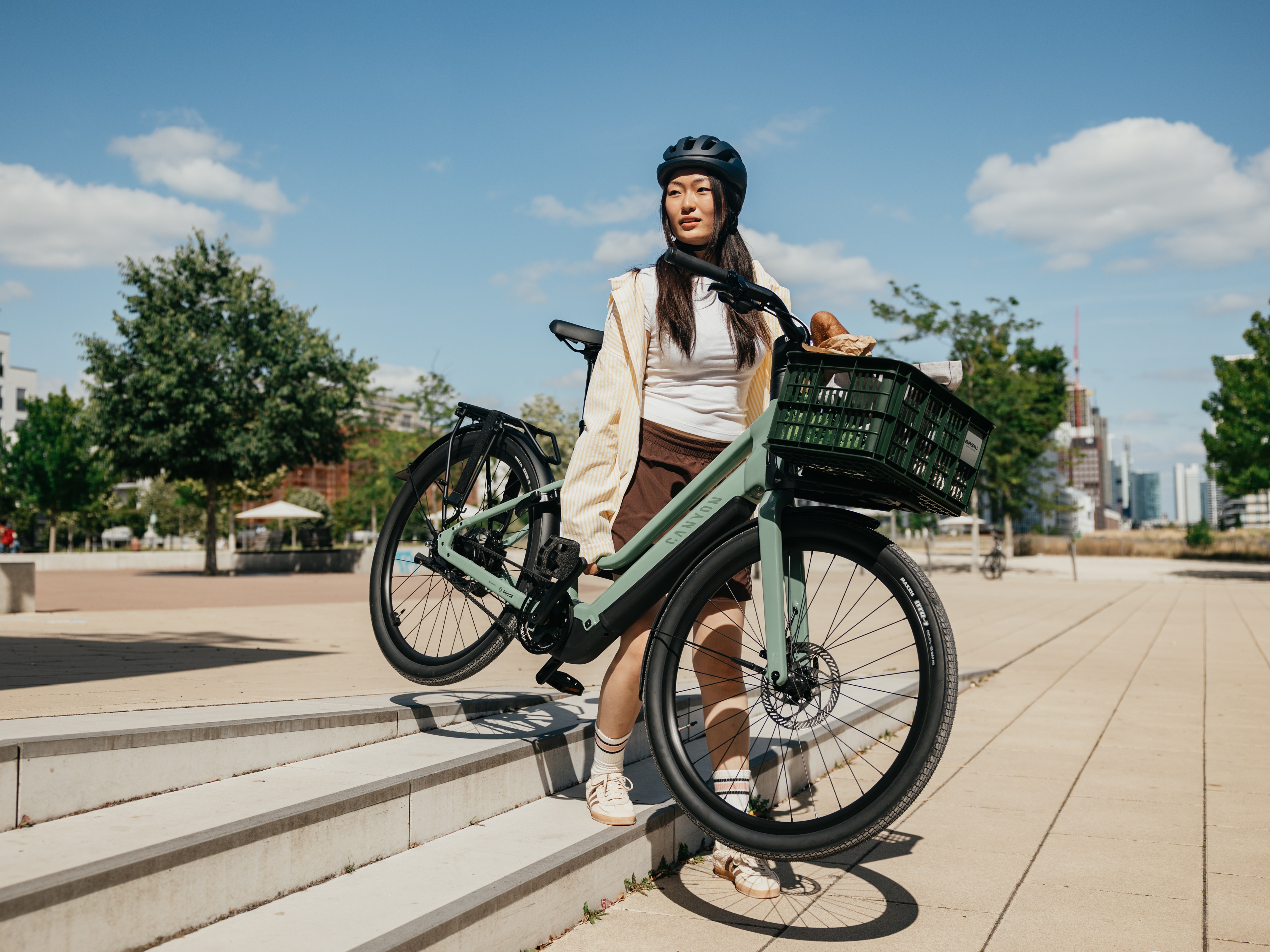 Canyon wprowadza na rynek nowy miejski e-rower Citylite:ON z silnikiem Bosch Performance Line i karbonowym napędem pasowym