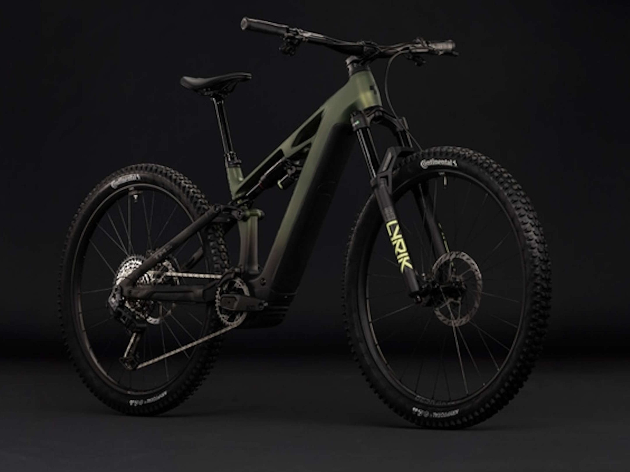 Cube: Nowy elektryczny rower górski debiutuje z akumulatorem 800 Wh, silnikiem Bosch CX o momencie obrotowym 120 Nm i SRAM AXS