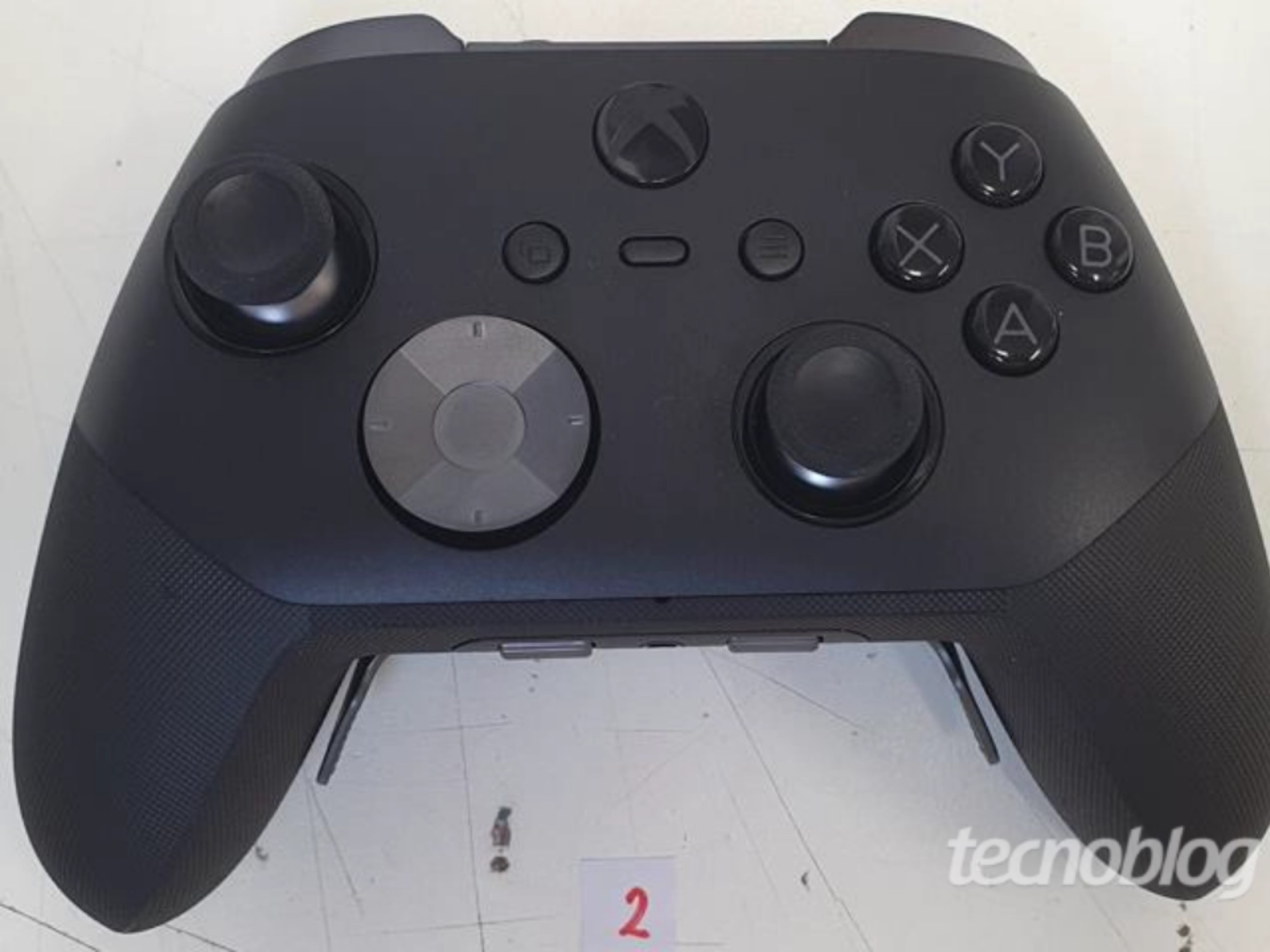 Wyciekły zdjęcia kontrolera Xbox Elite Series 3, ale może brakować TMR do walki z dryftem drążka