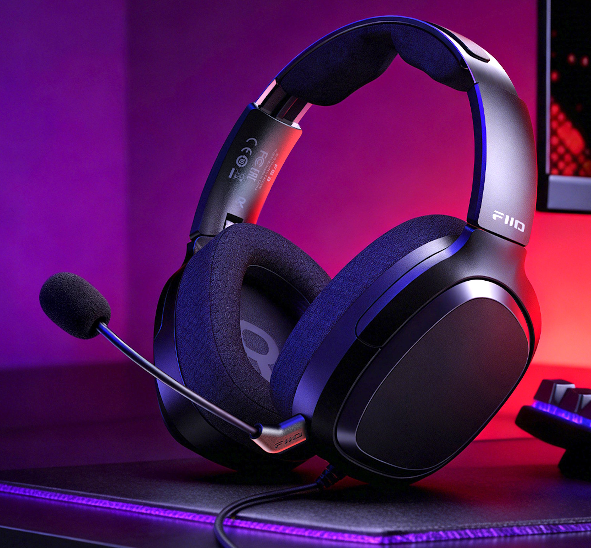Słuchawki gamingowe Hi-Fi Fiio FG3 oferują dźwięk przestrzenny 7.1, technologię Hi-Res Audio, dwa przetworniki dynamiczne oraz przetwornik cyfrowo-analogowy (DAC) o częstotliwości próbkowania 192 kHz i rozdzielczości 24 bitów