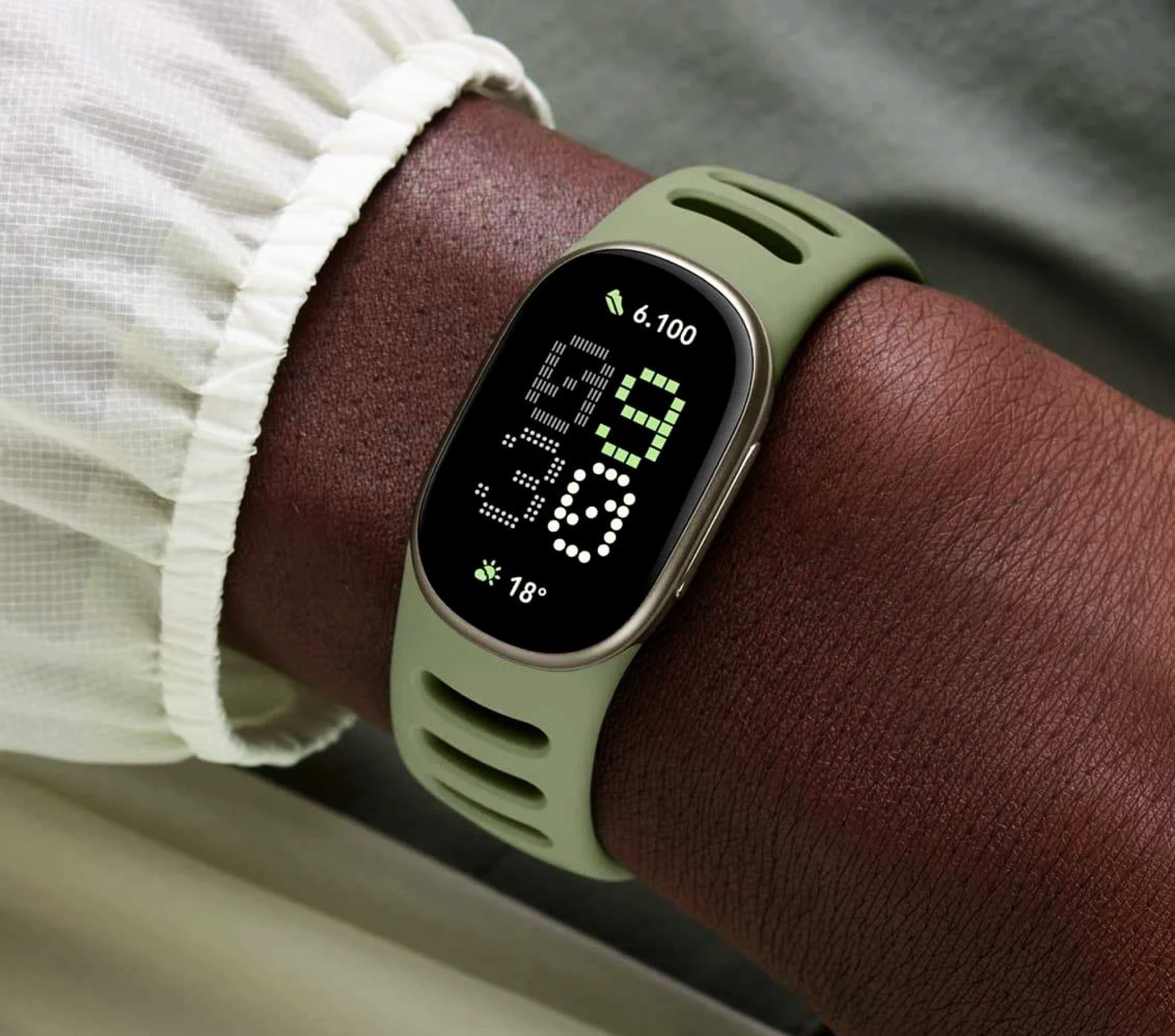 Google prezentuje Fitbit Edge z GPS, EKG i wyświetlaczem AMOLED