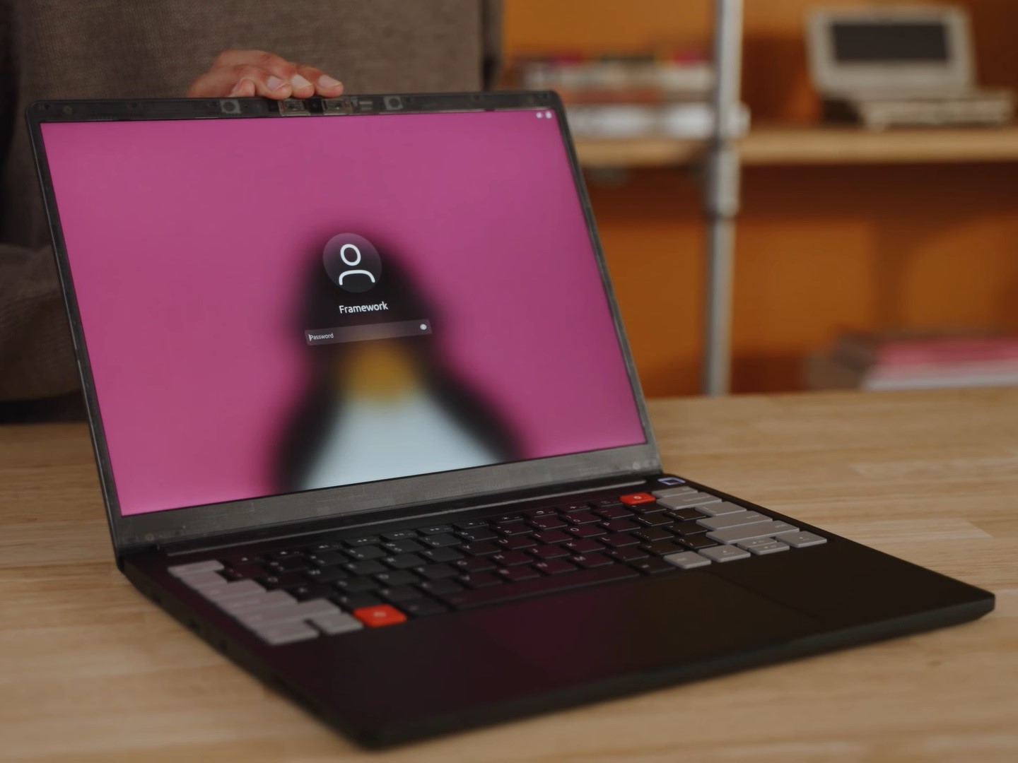 Laptop Framework 13 Pro: Firma Framework przedstawia śmiałe twierdzenia dotyczące rzeczywistego czasu pracy baterii