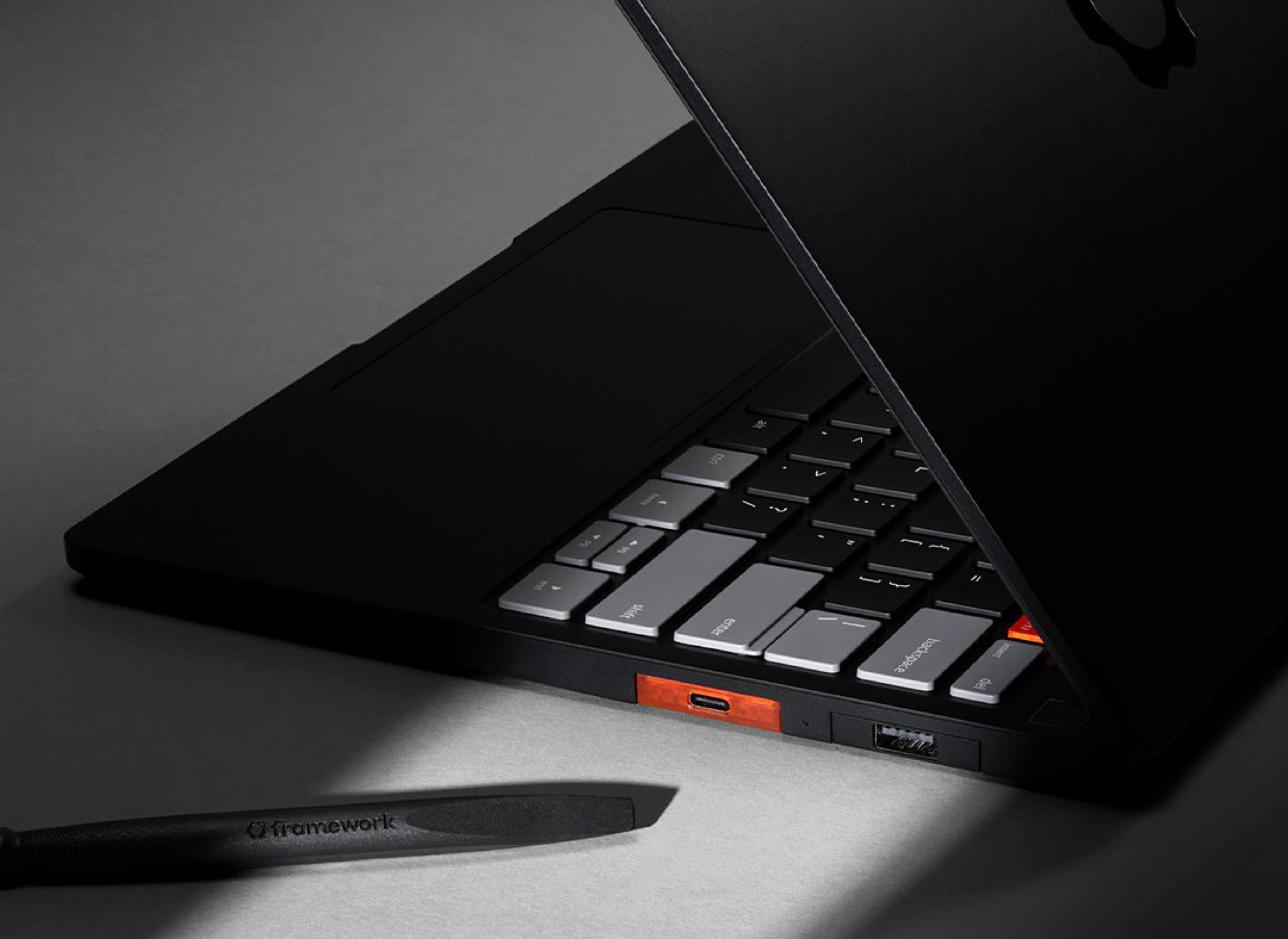 Framework Laptop 13 Pro jest opóźniony, ale nie z powodu kryzysu DRAM