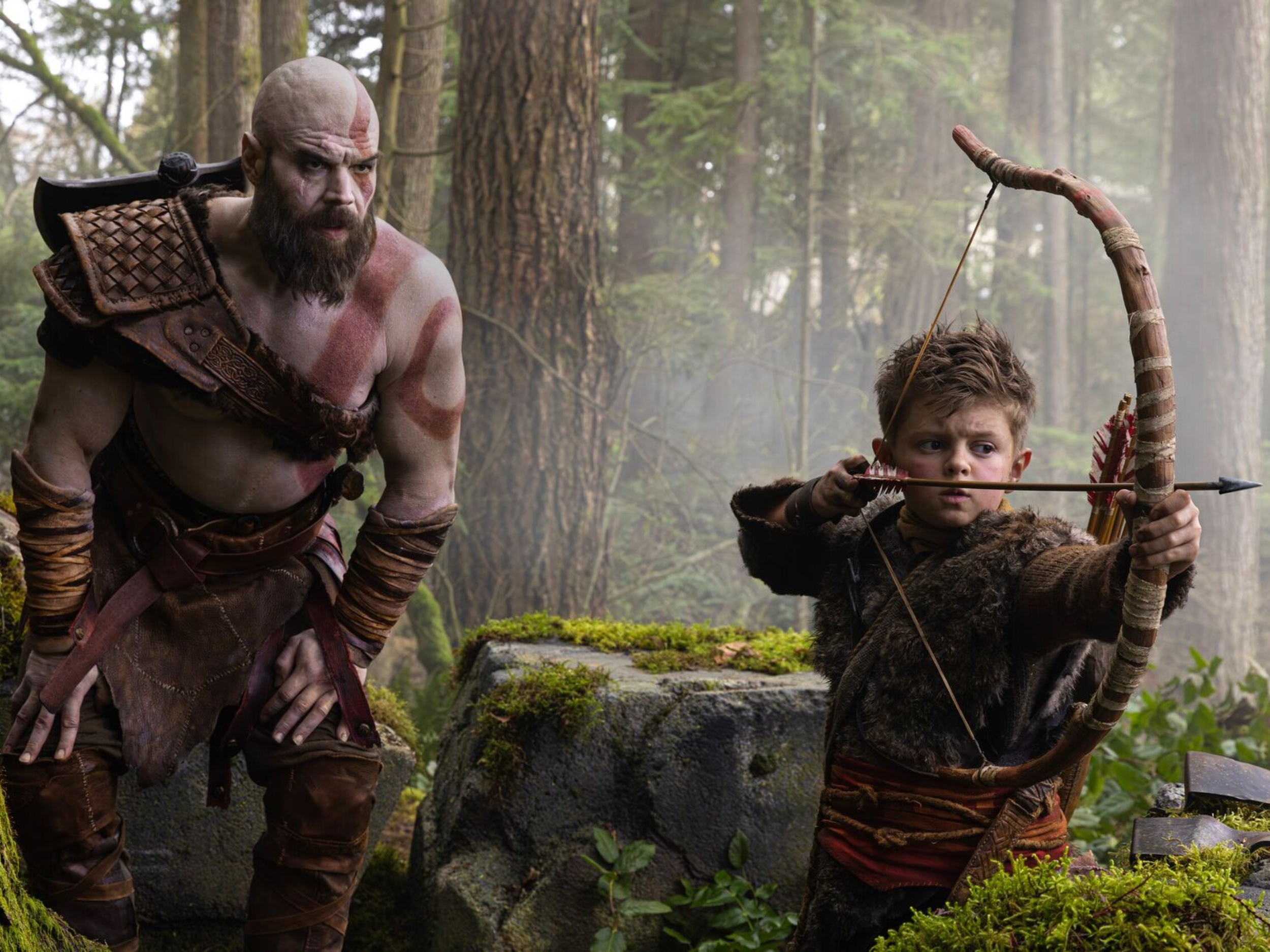 Z powodu jego bicepsów: w serii „God of War” po czterech odcinkach zmieniono głównego aktora