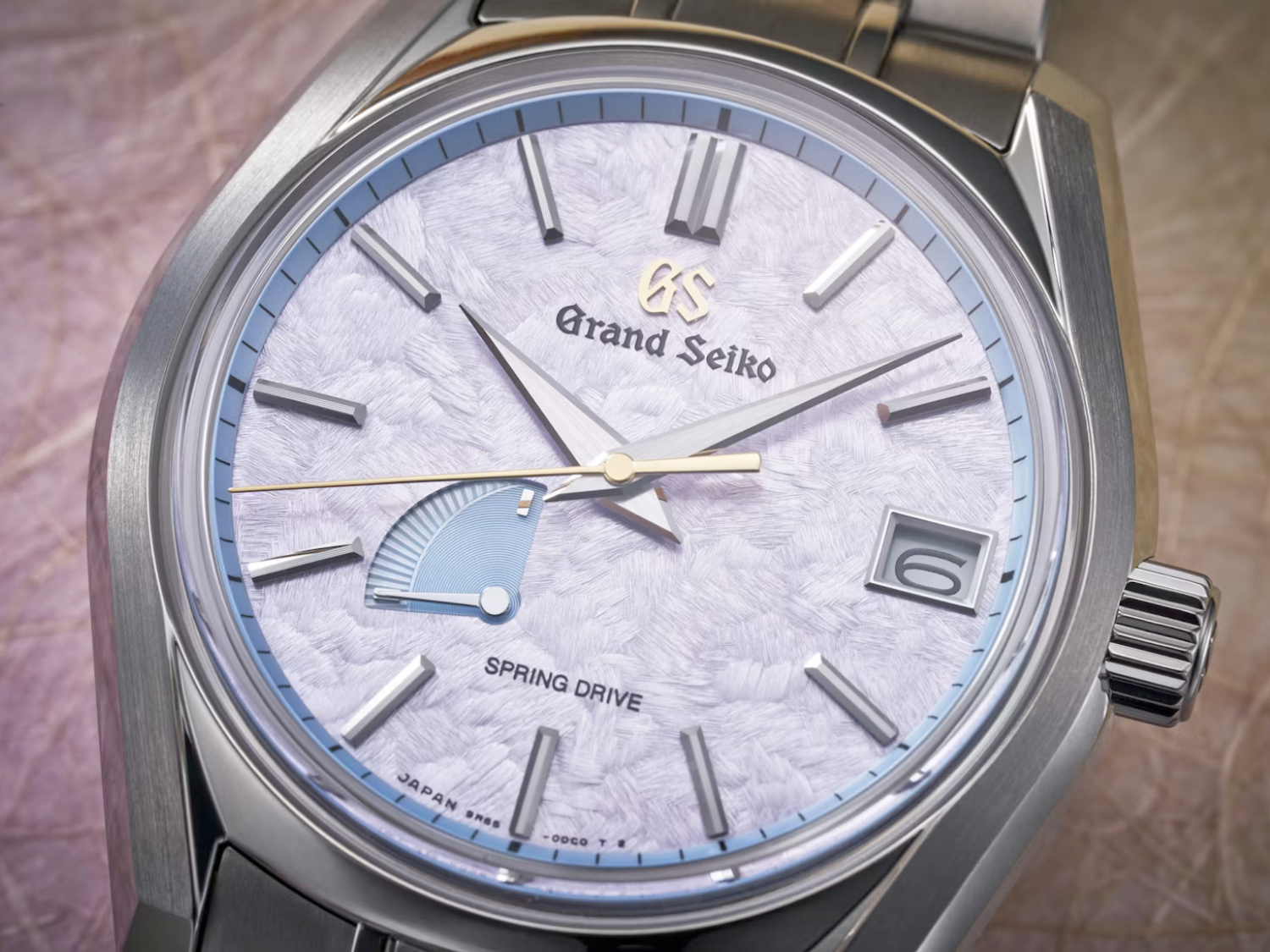 Nowy Grand Seiko SBGA521 debiutuje jako limitowany tytanowy zegarek automatyczny z napędem sprężynowym 9R65
