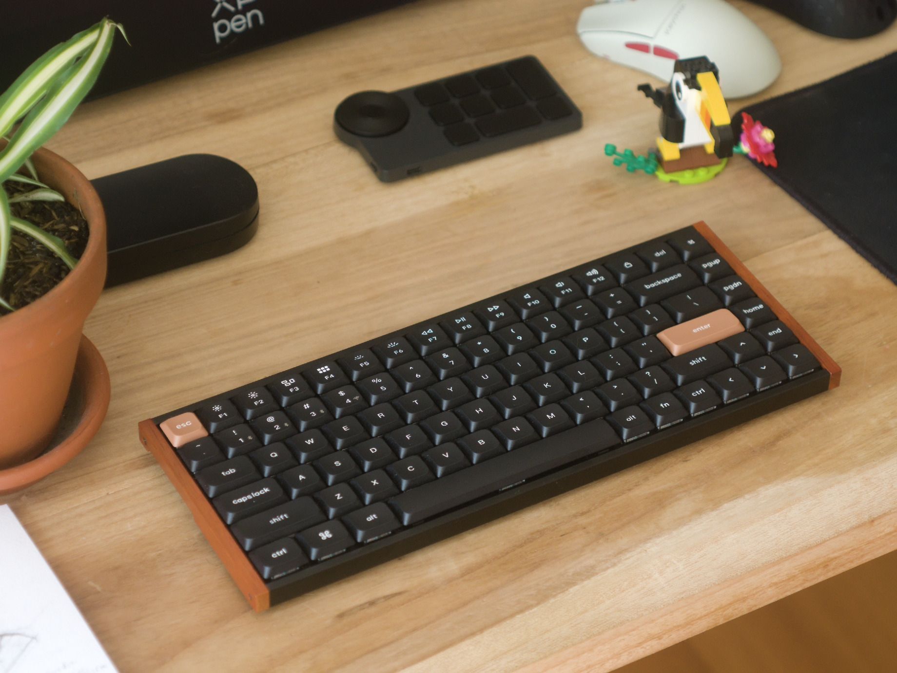 Recenzja Keychron K3 HE: Niedroga, niskoprofilowa klawiatura magnetyczna znacznie przewyższa swoją klasę wagową