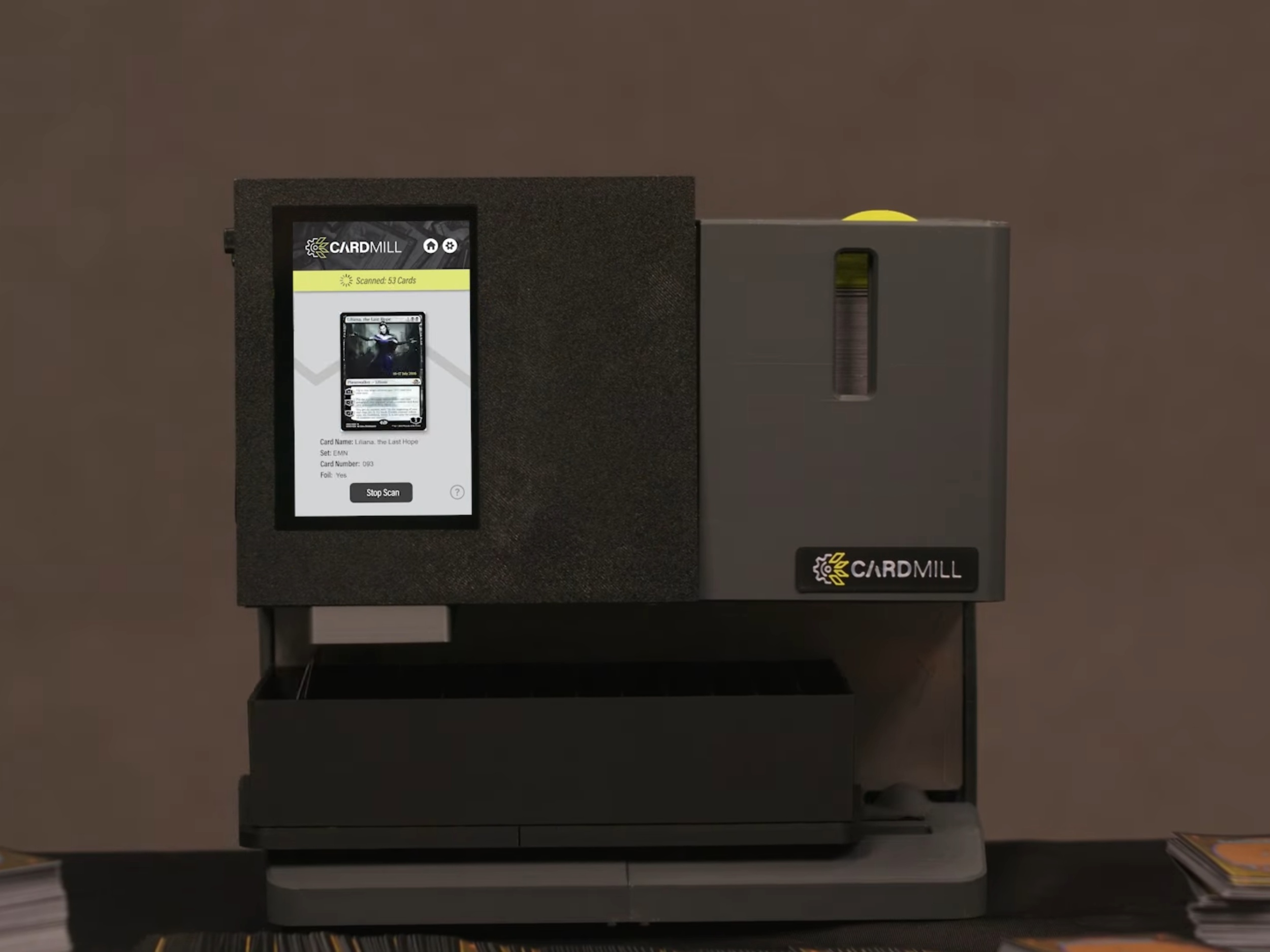 Hit Kickstartera: Ta maszyna ma na celu ułatwienie życia kolekcjonerom Magii i Pokémonów, osiągając cel 300 tysięcy dolarów w zaledwie 24 minuty