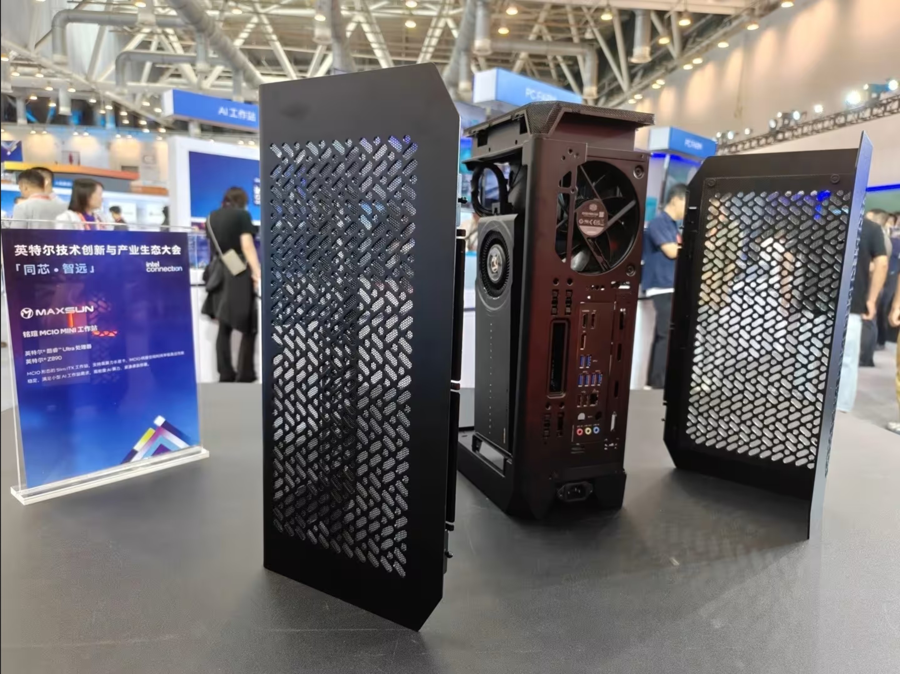 Maxsun prezentuje stację roboczą Z890 Mini-ITX ze złączem GPU MCIO