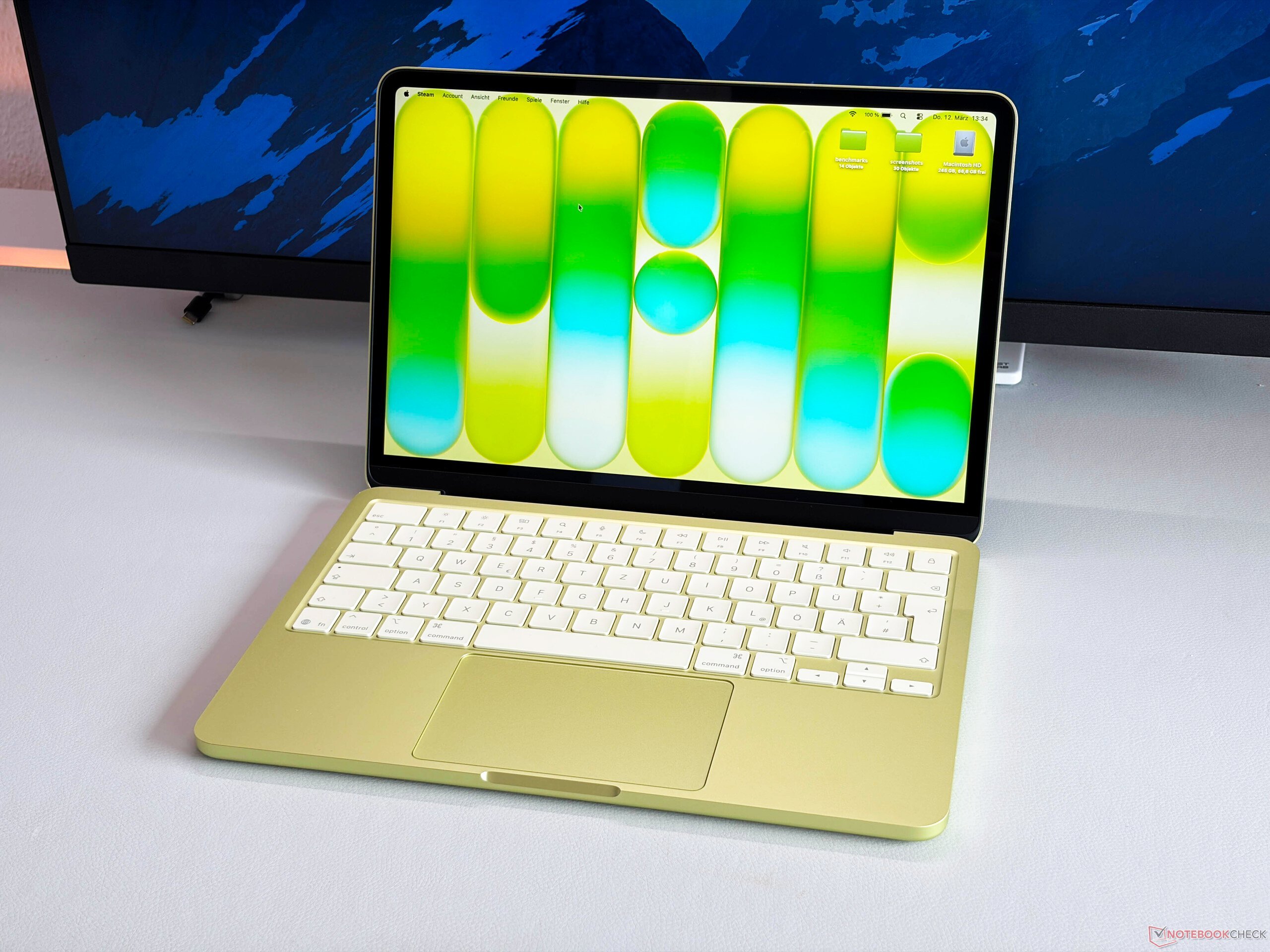 Apple MacBook Neo ma otrzymać nowe kolory i wyższą cenę