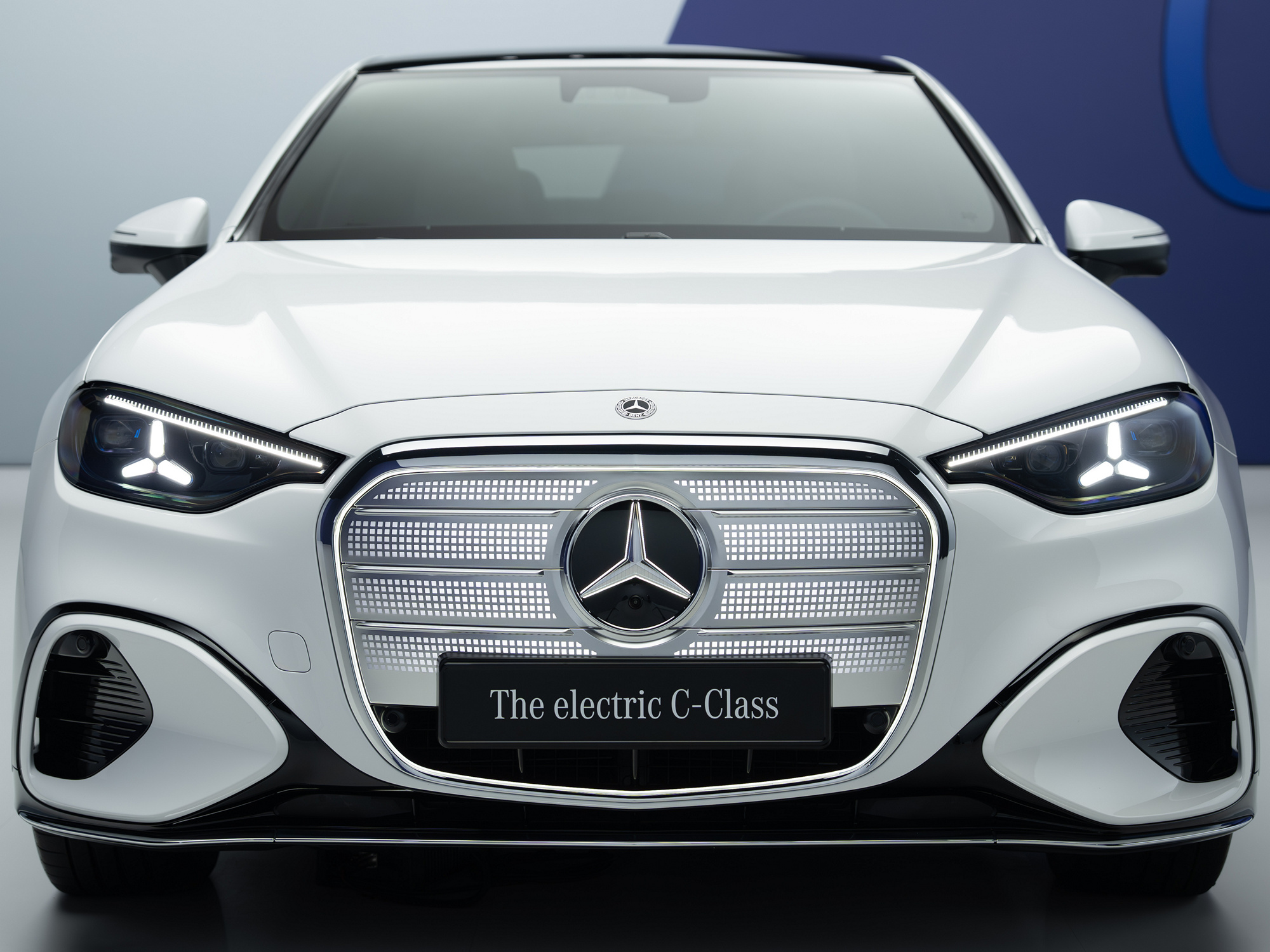 Bosch zabezpiecza duże zamówienie na silniki elektryczne Mercedes w obliczu kryzysu w firmie