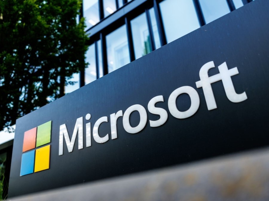 Firma Microsoft usunęła konto użytkownika po tym, jak zostało ono zhakowane, co spowodowało utratę danych zgromadzonych przez 25 lat oraz gier o wartości tysięcy euro