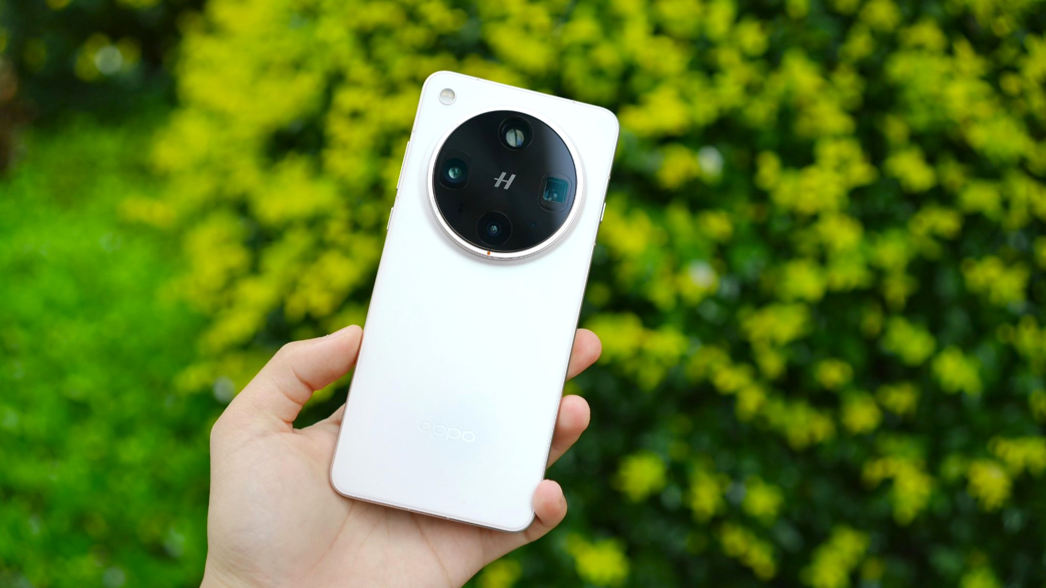 Bitwa gigantów aparatów: Oppo Find X9 Ultra ma konkurować z Xiaomi 17 Ultra i Vivo X300 Ultra również w Europie