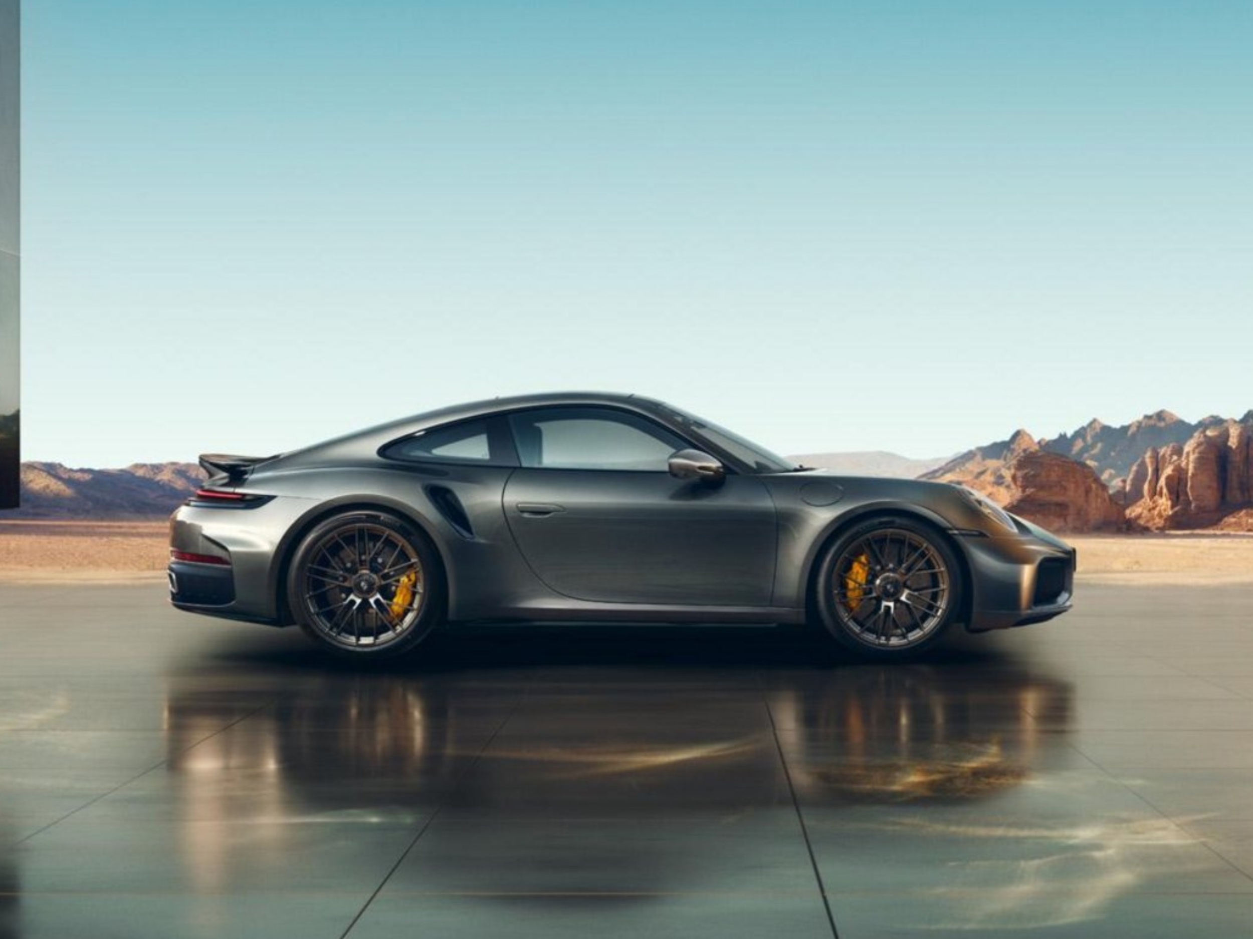 Zmiana strategii uderza mocno: Porsche odnotowuje historyczny spadek zysków o 99%