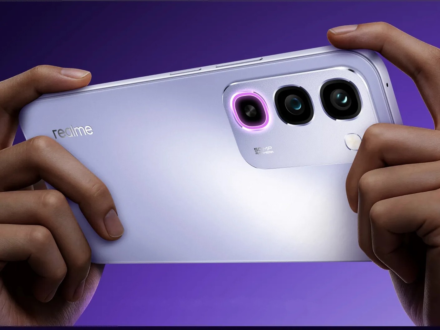 Nowy telefon Realme z serii „ Android ” jest wyposażony w baterię o pojemności 8 000 mAh oraz diodę LED RGB z tyłu