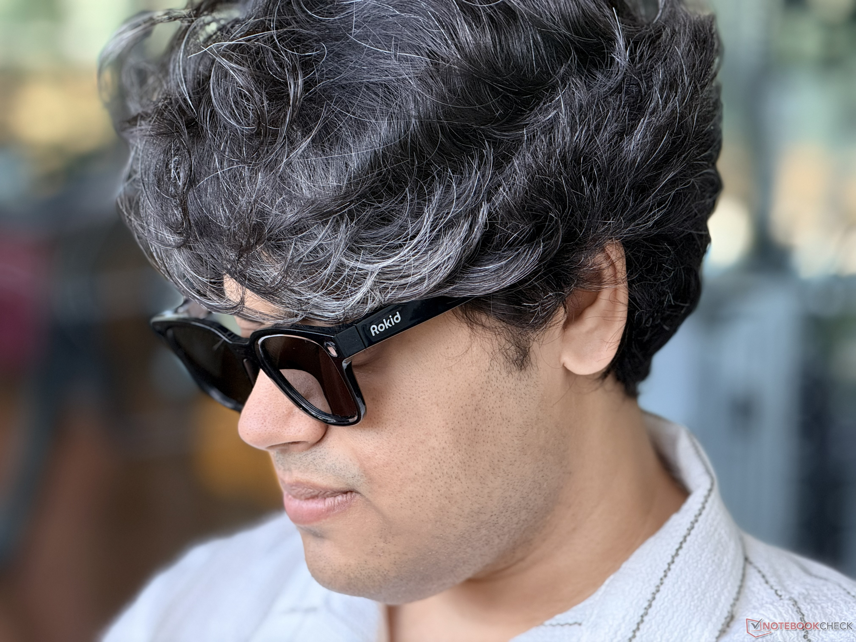 Niedrogie inteligentne okulary o niewielkiej liczbie wad: recenzja modelu Rokid AI Glasses Style