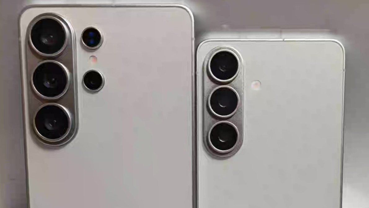 Samsung Galaxy S26 i S26 Ultra: Praktyczny kontakt ze szczegółowymi manekinami w dwóch kolorach