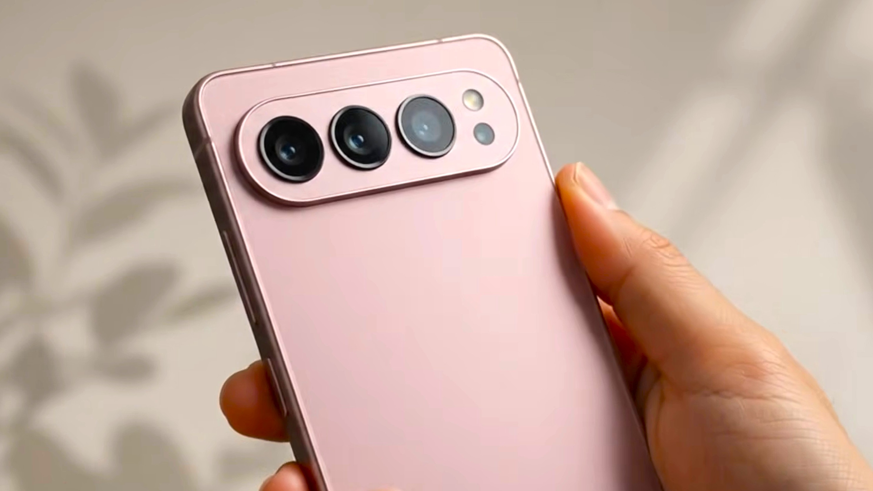 Samsung Galaxy S27 Ultra: Cztery zalety w porównaniu z modelem Galaxy S26 Ultra dzięki nowej konstrukcji potrójnego aparatu