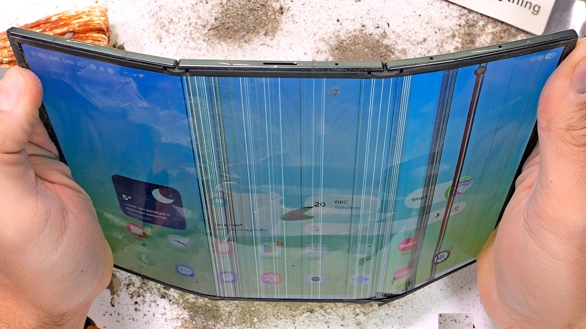 Samsung Galaxy Z TriFold nie ma szans w teście trwałości