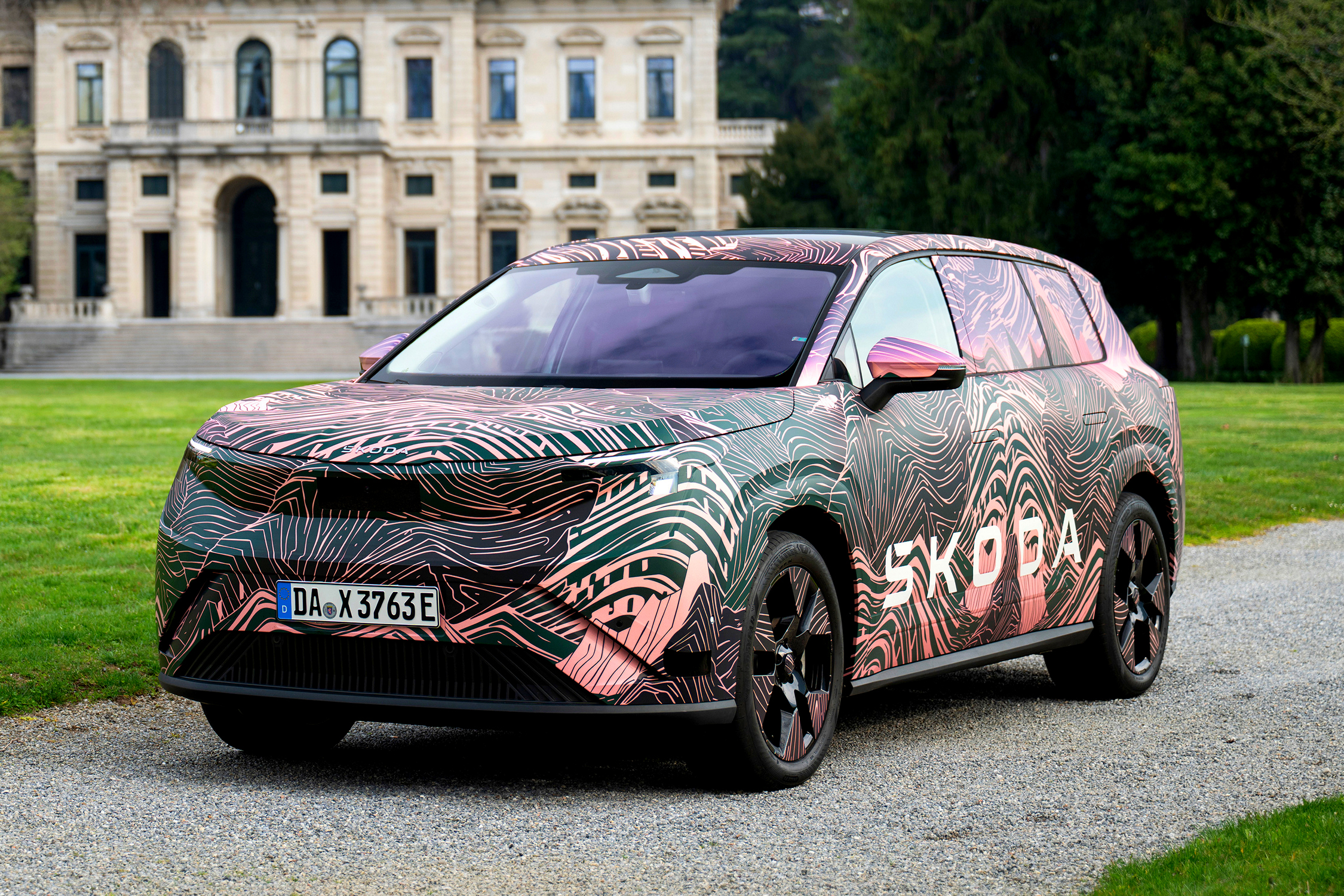 Skoda Peaq ujawniona: Duży 7-miejscowy elektryczny SUV z zasięgiem ponad 600 km