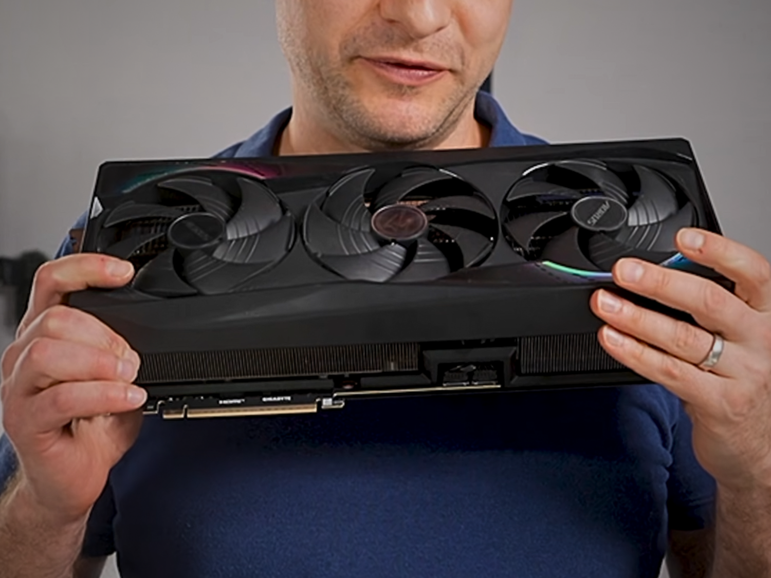 Nvidia RTX 5090 działa na macOS z nowym niestandardowym sterownikiem od Tiny Corp