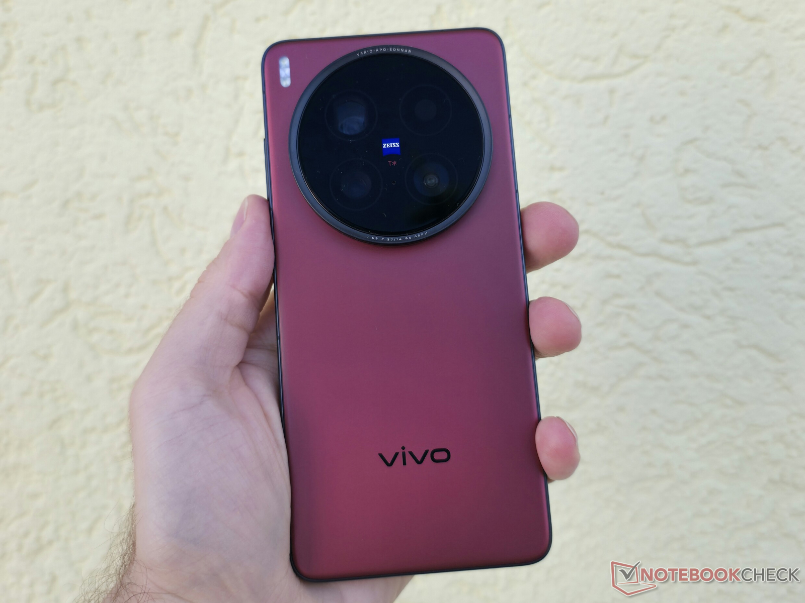 Vivo X300 Ultra prześcignie popularnego Vivo X200 Ultra dzięki trzem głównym ulepszeniom aparatu