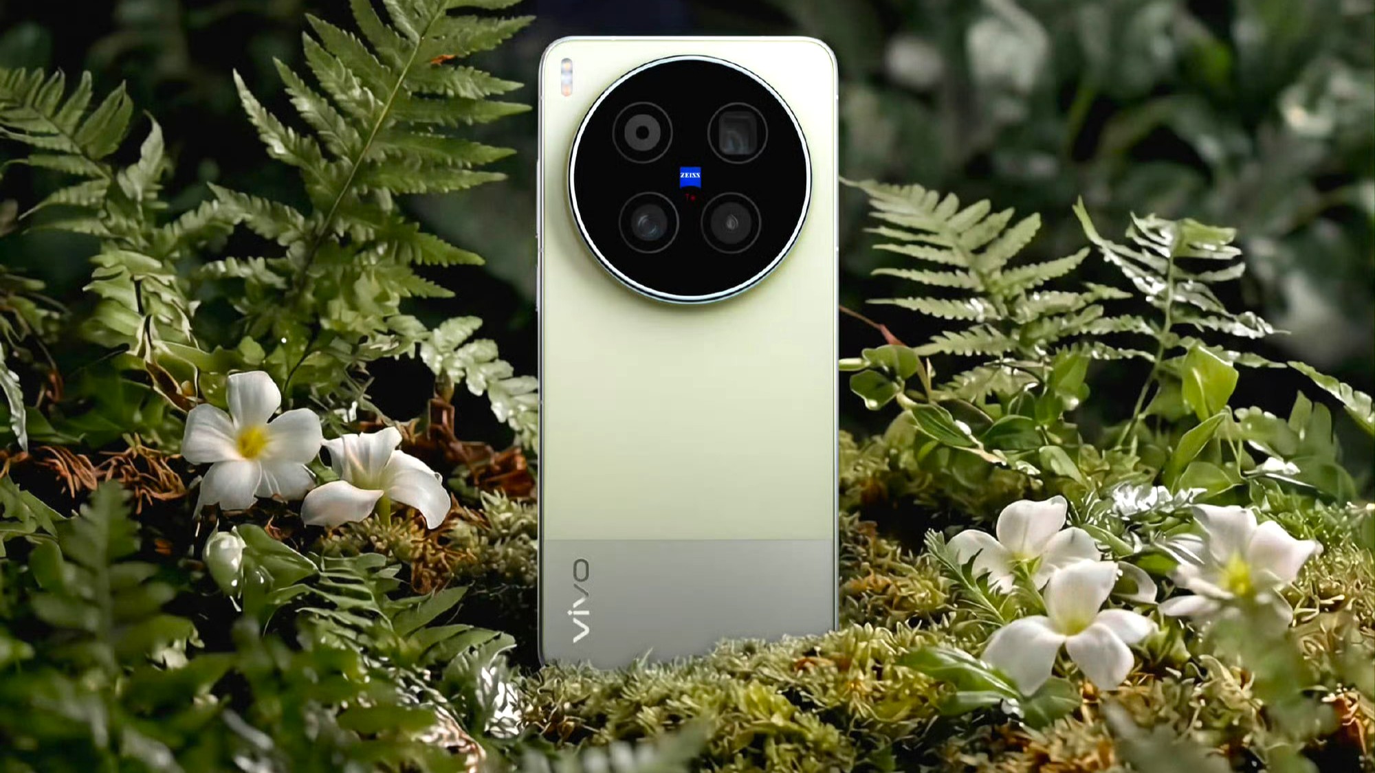 Vivo X300 Ultra za połowę ceny: Import z Chin może się opłacić