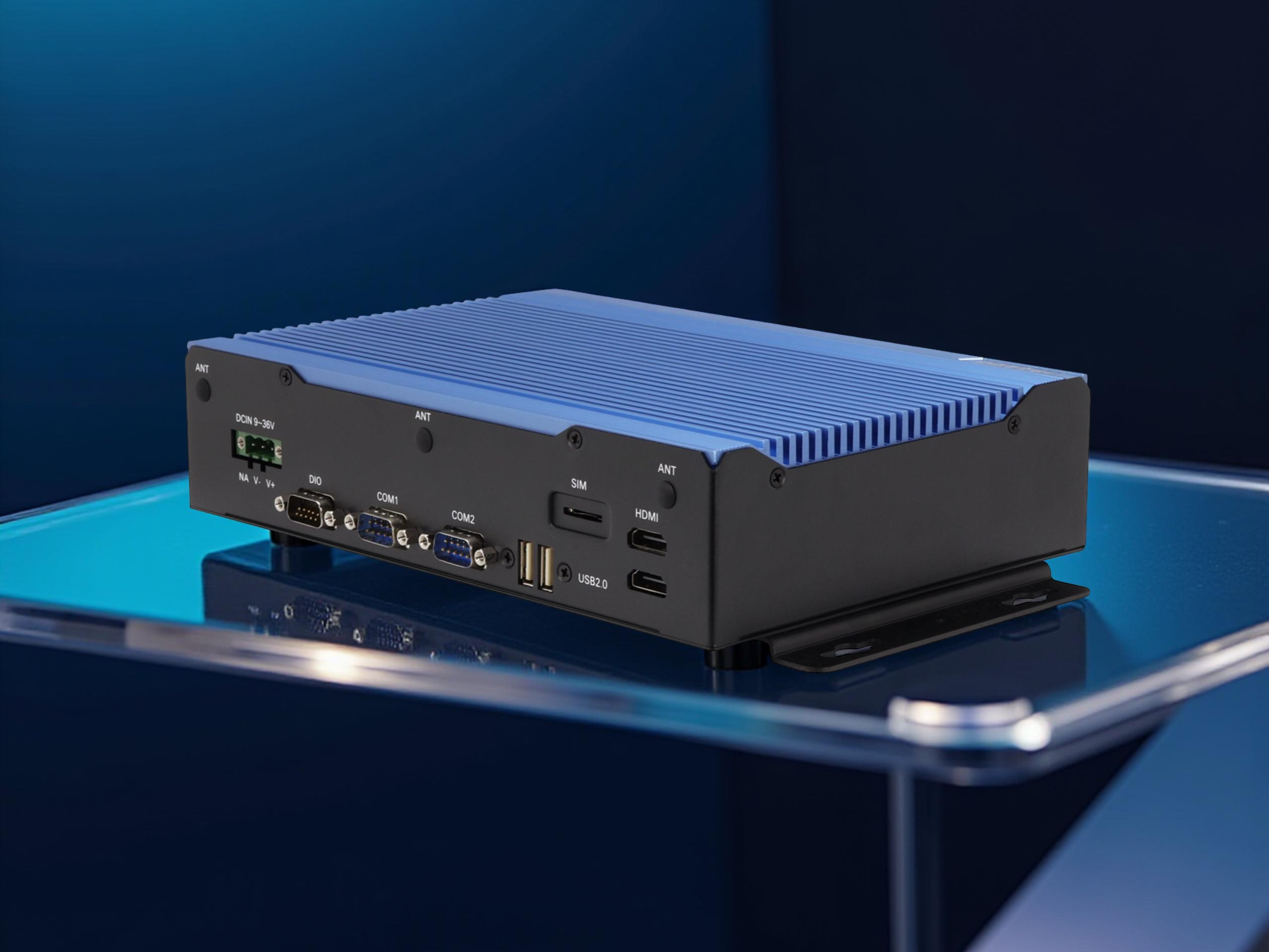 Bezwentylatorowy, wzmocniony mini PC Aaeon Boxer oferuje aż pięć portów Ethernet i do 96 GB pamięci w cenie premium