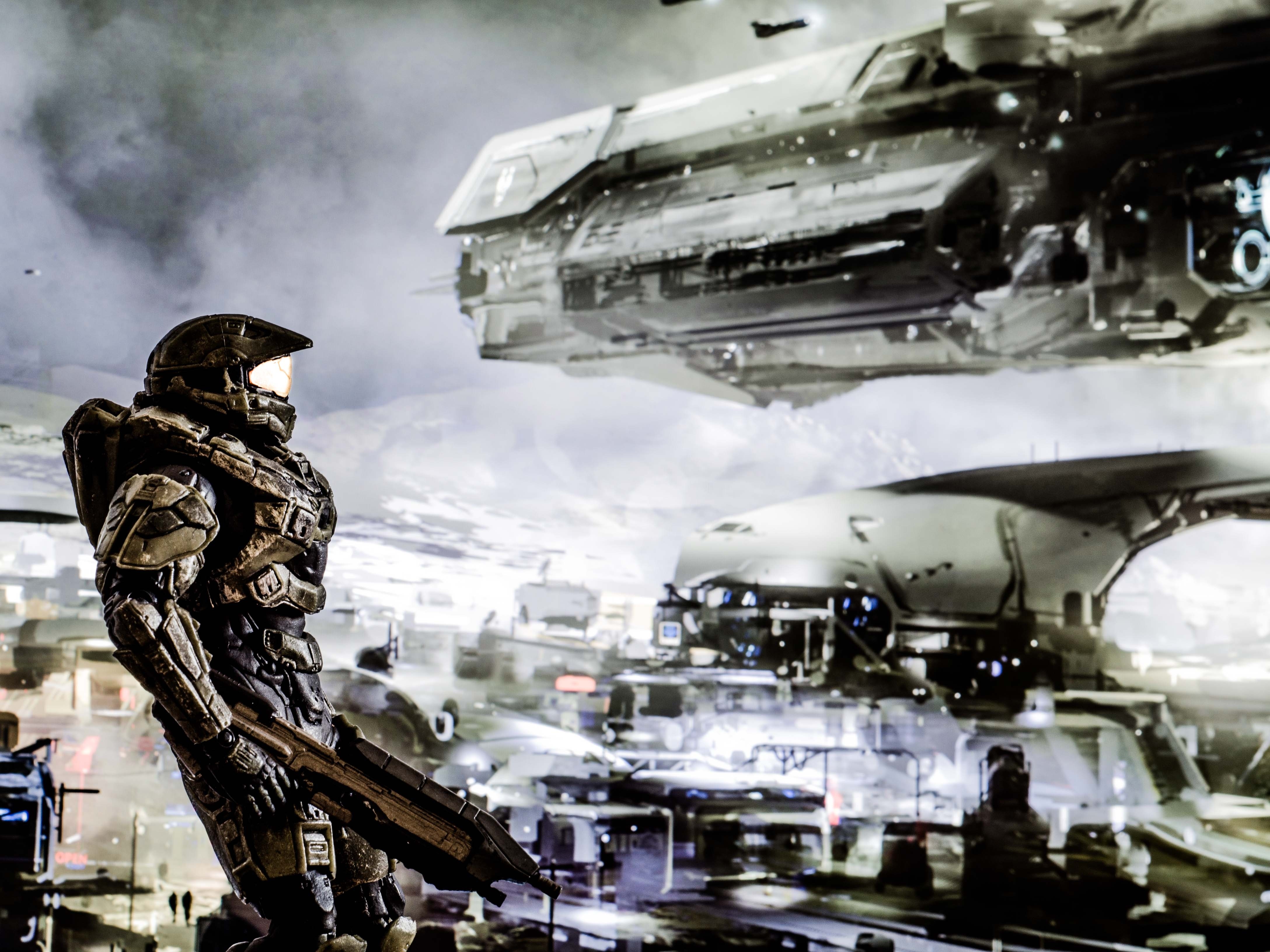 Być może gra „Halo: Campaign Evolved” będzie jednak wymagała połączenia z Internetem