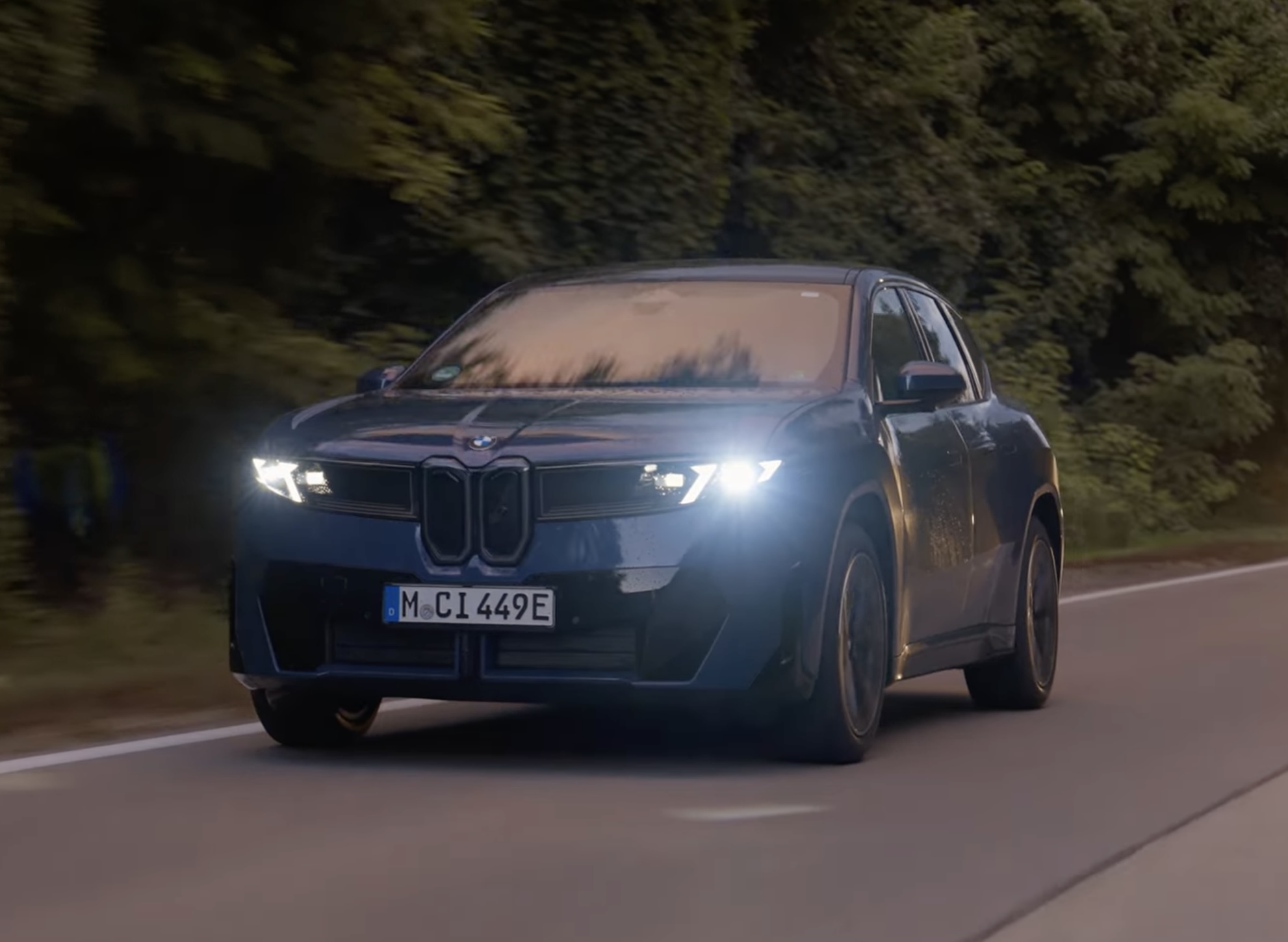 BMW iX3 miażdży rzeczywisty test zasięgu, przekraczając szacunki EPA o 200 mil