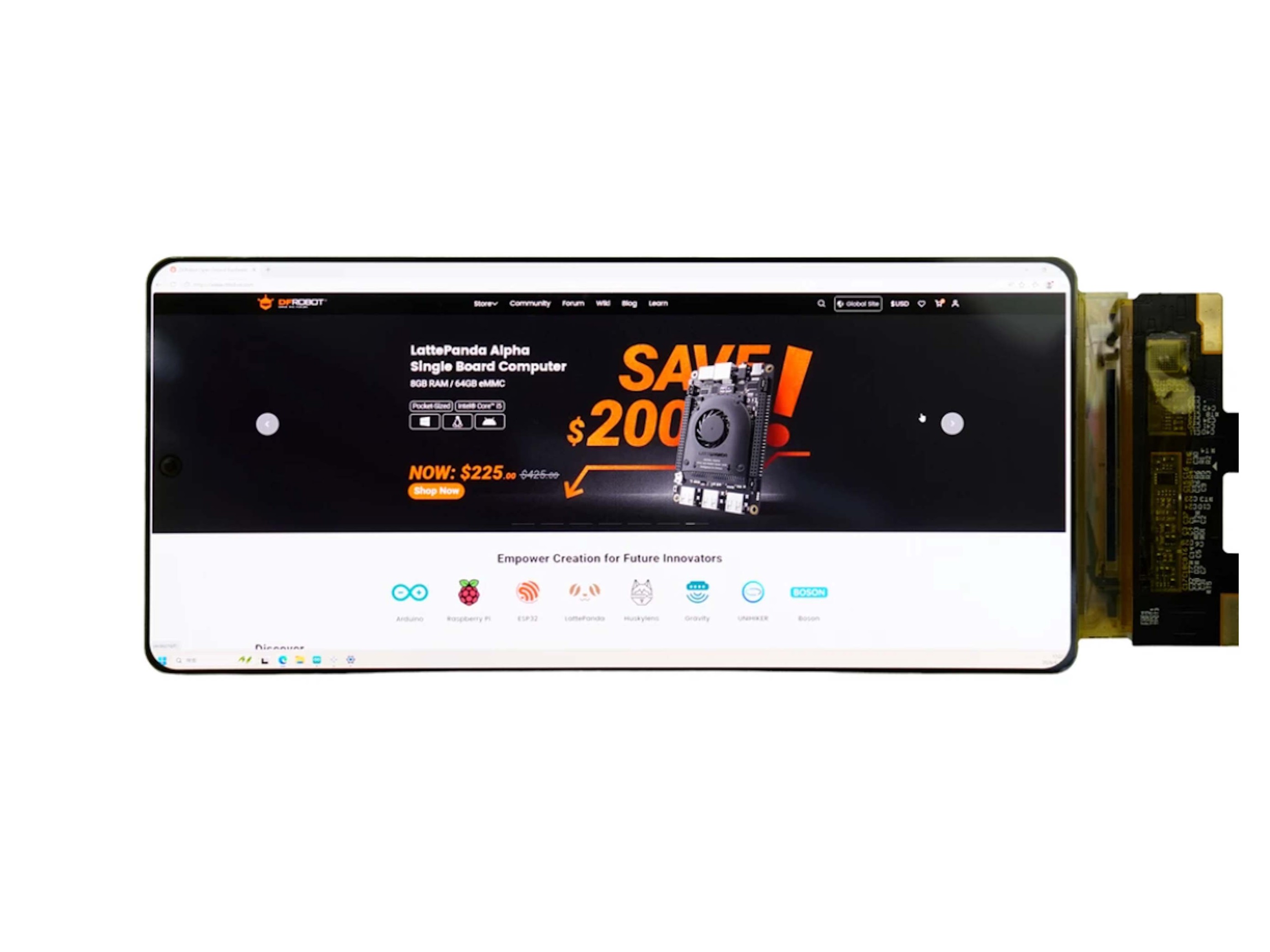 Elastyczny 6,7-calowy wyświetlacz AMOLED oferuje rozdzielczość 2,4K i 450 nitów