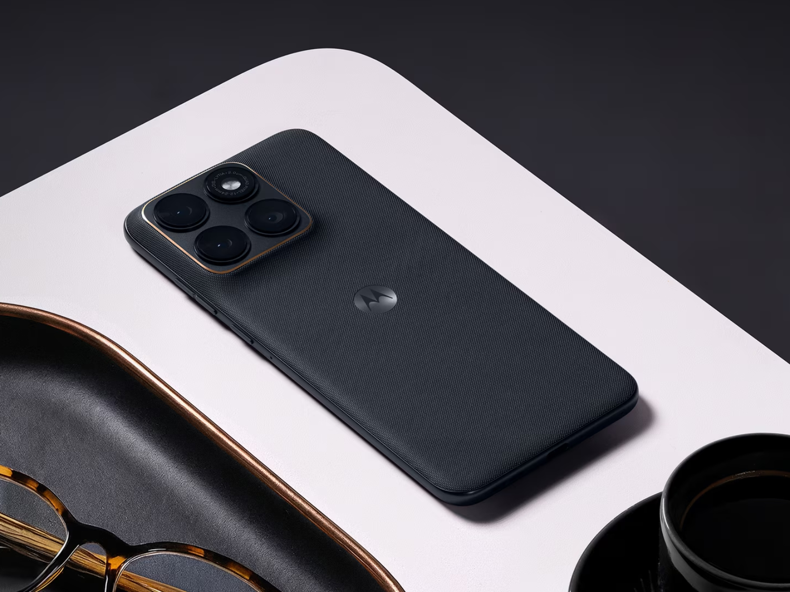 Motorola wprowadza nowy telefon średniej klasy Android na całym świecie