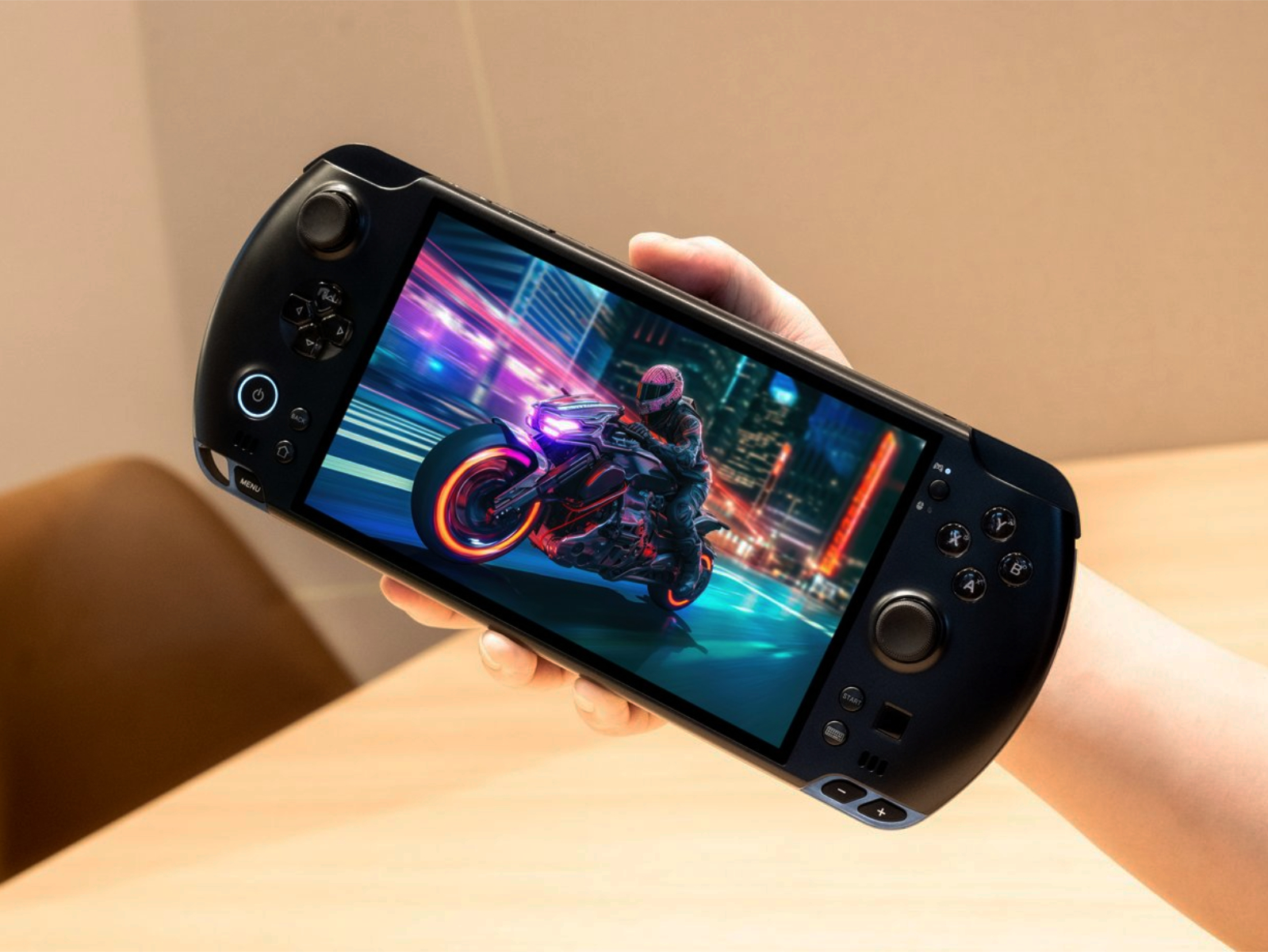 GPD Win 5 przekroczył 400-krotny kamień milowy w kampanii crowdfundingowej dla pierwszego gamingowego handhelda AMD Strix Halo