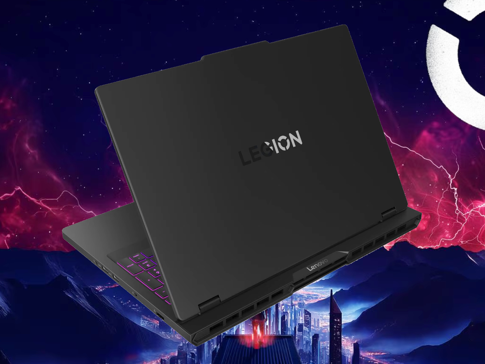 Firma Lenovo wprowadza na rynek światowy nowy 16-calowy laptop do gier wyposażony w kartę graficzną Nvidia GeForce RTX 5070 o pojemności 12 GB oraz wyświetlacz OLED o częstotliwości odświeżania 240 Hz